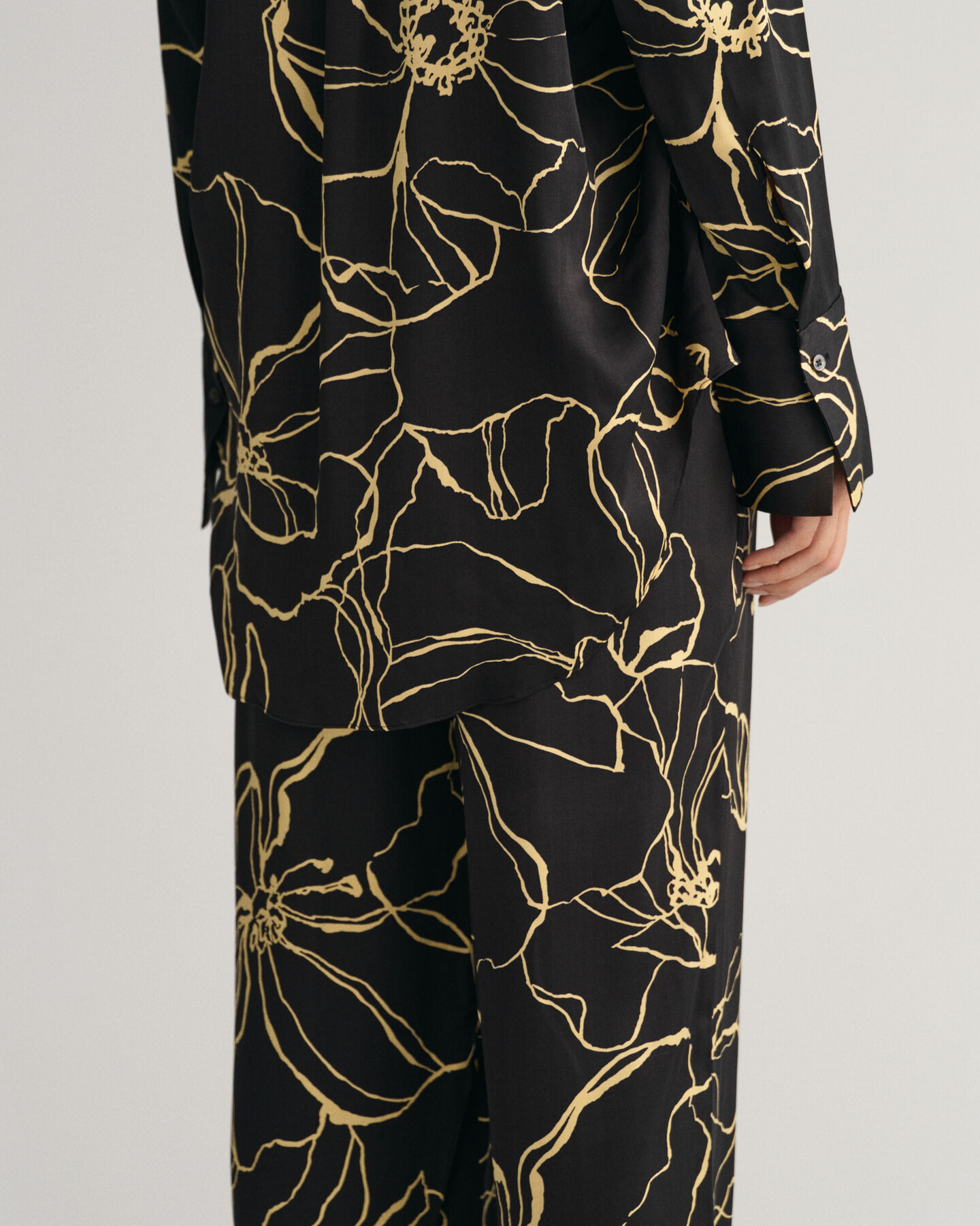 Pantalon &agrave; motif Line Drawing Pull-On