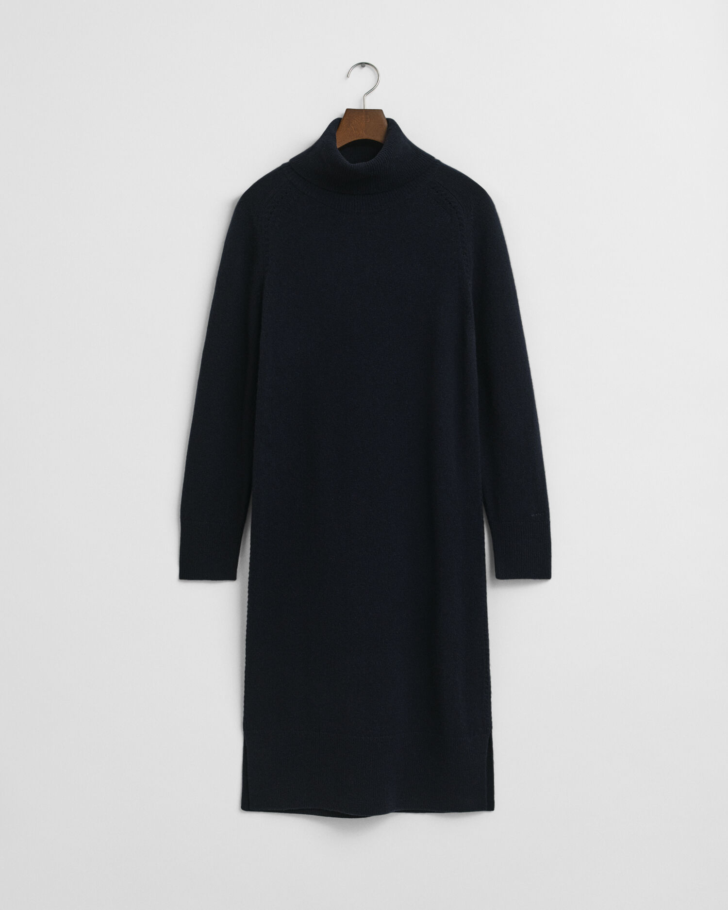 Robe col roulé avec finitions en maille