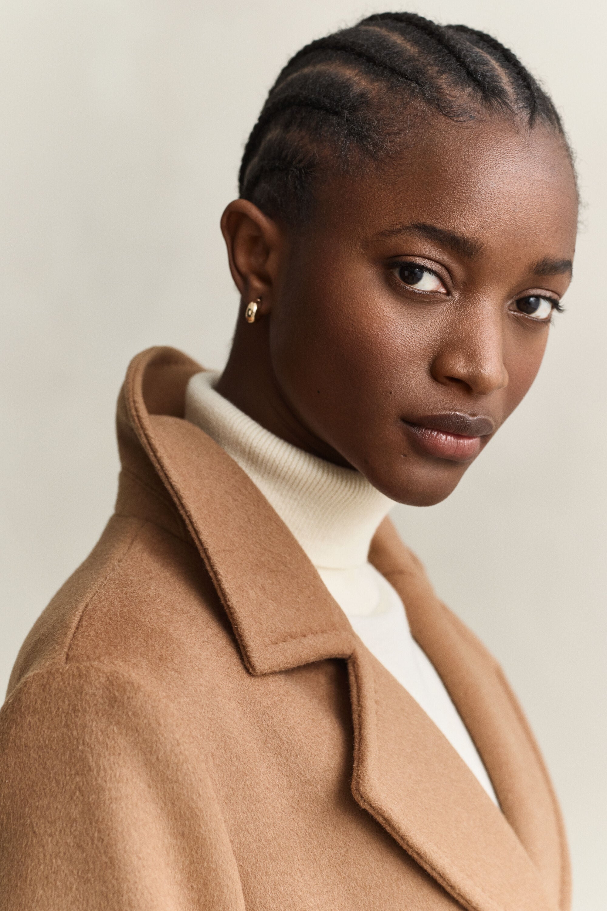 Manteau en laine mélangée avec ceinture