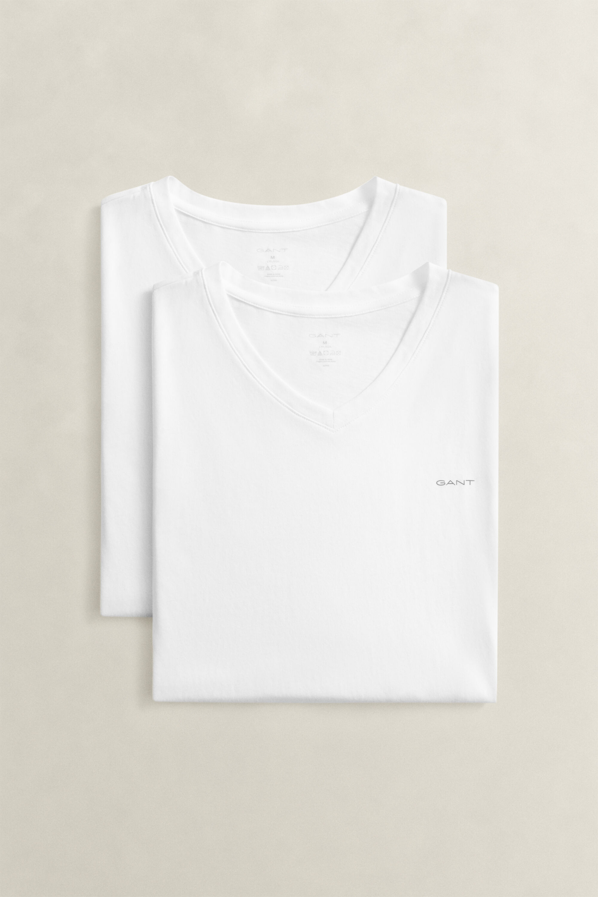 Lot de 2 t-shirts col V