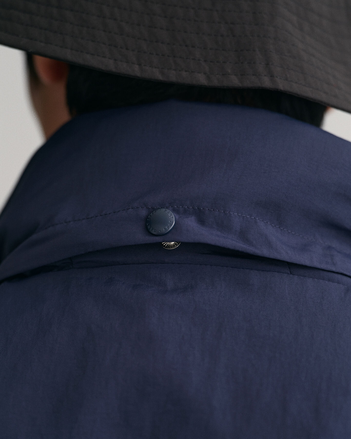 Veste à manches raglan