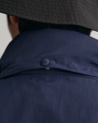 Veste à manches raglan