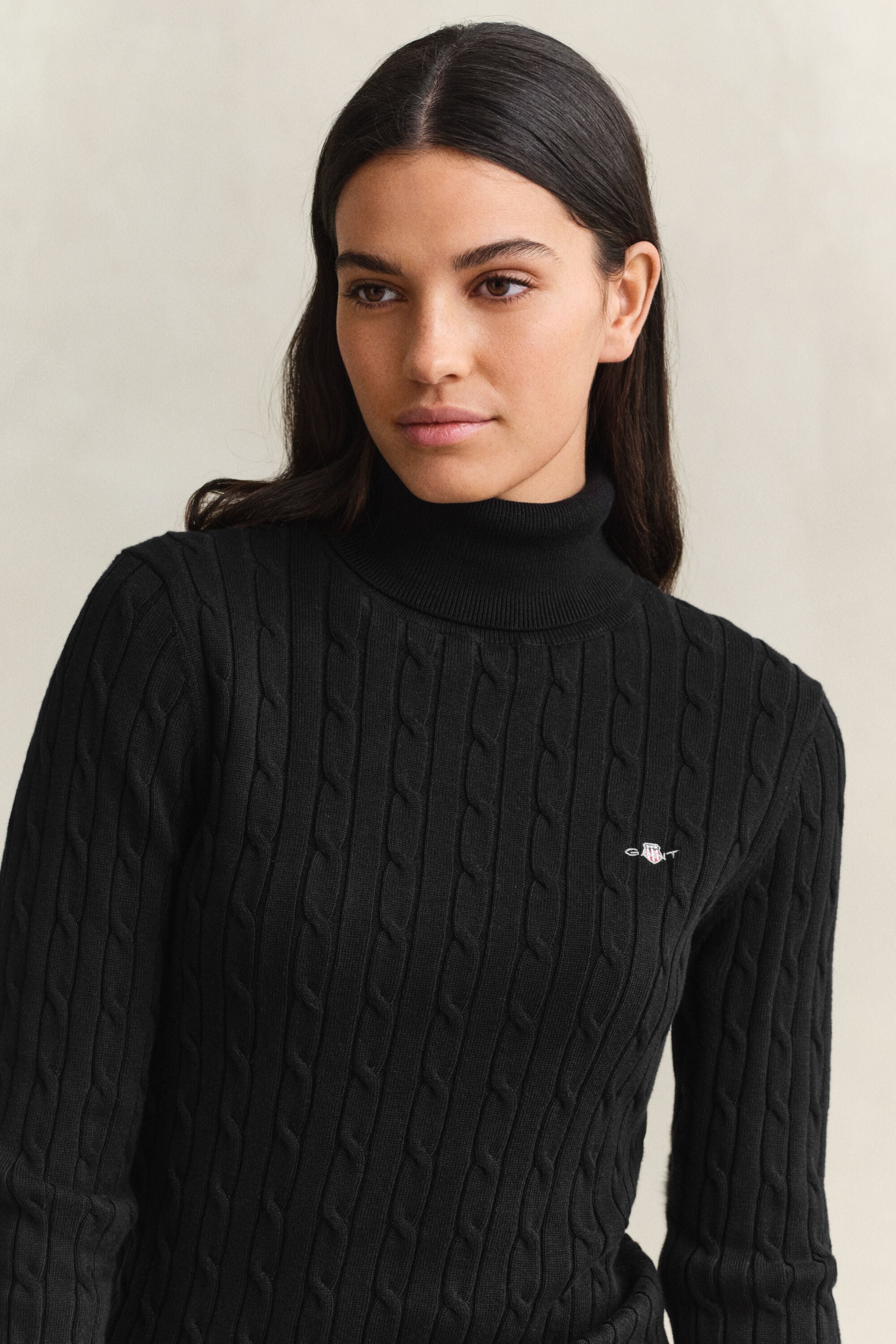 Pull col roulé en maille de coton stretch à torsades
