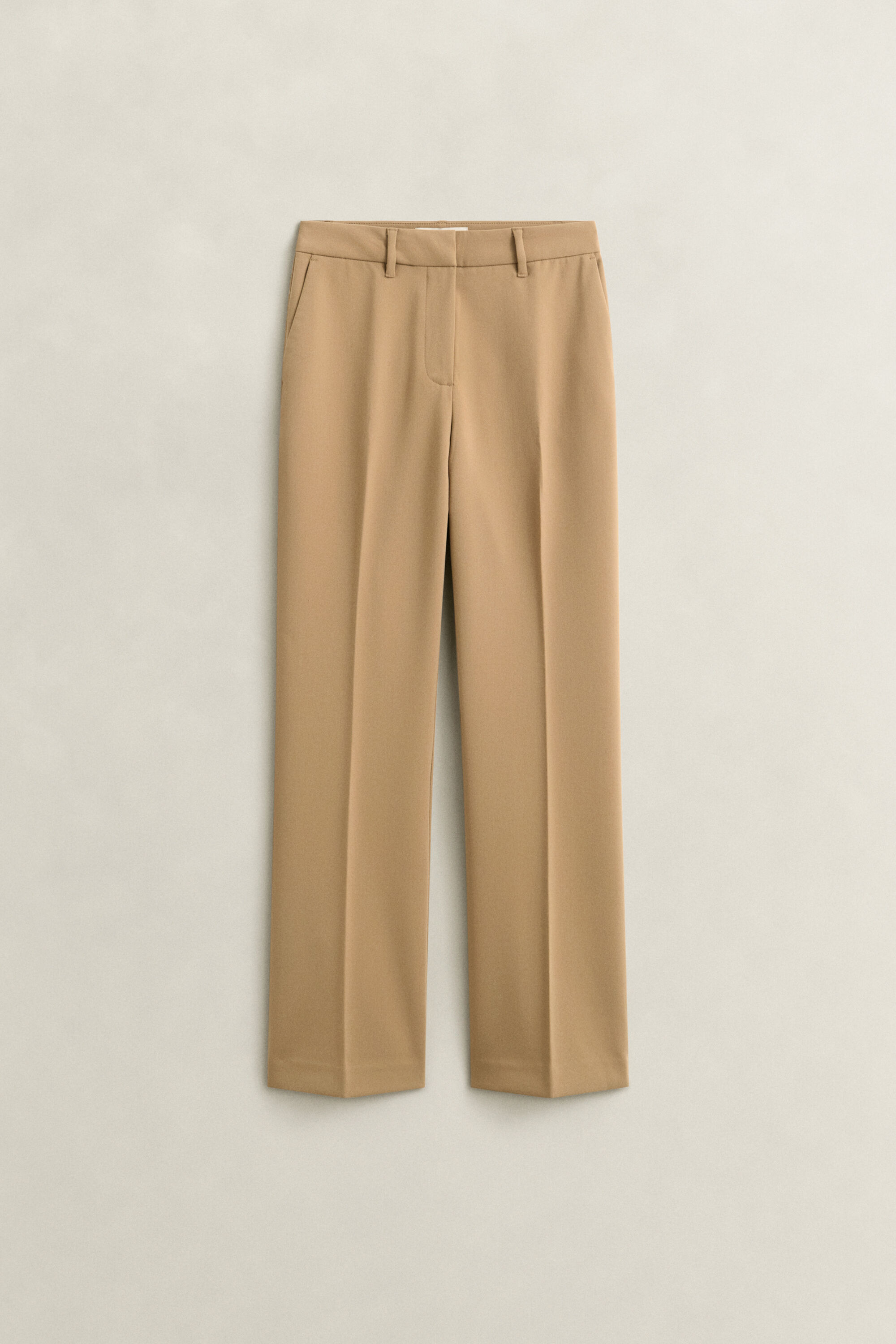 Pantalon coupe slim évasé