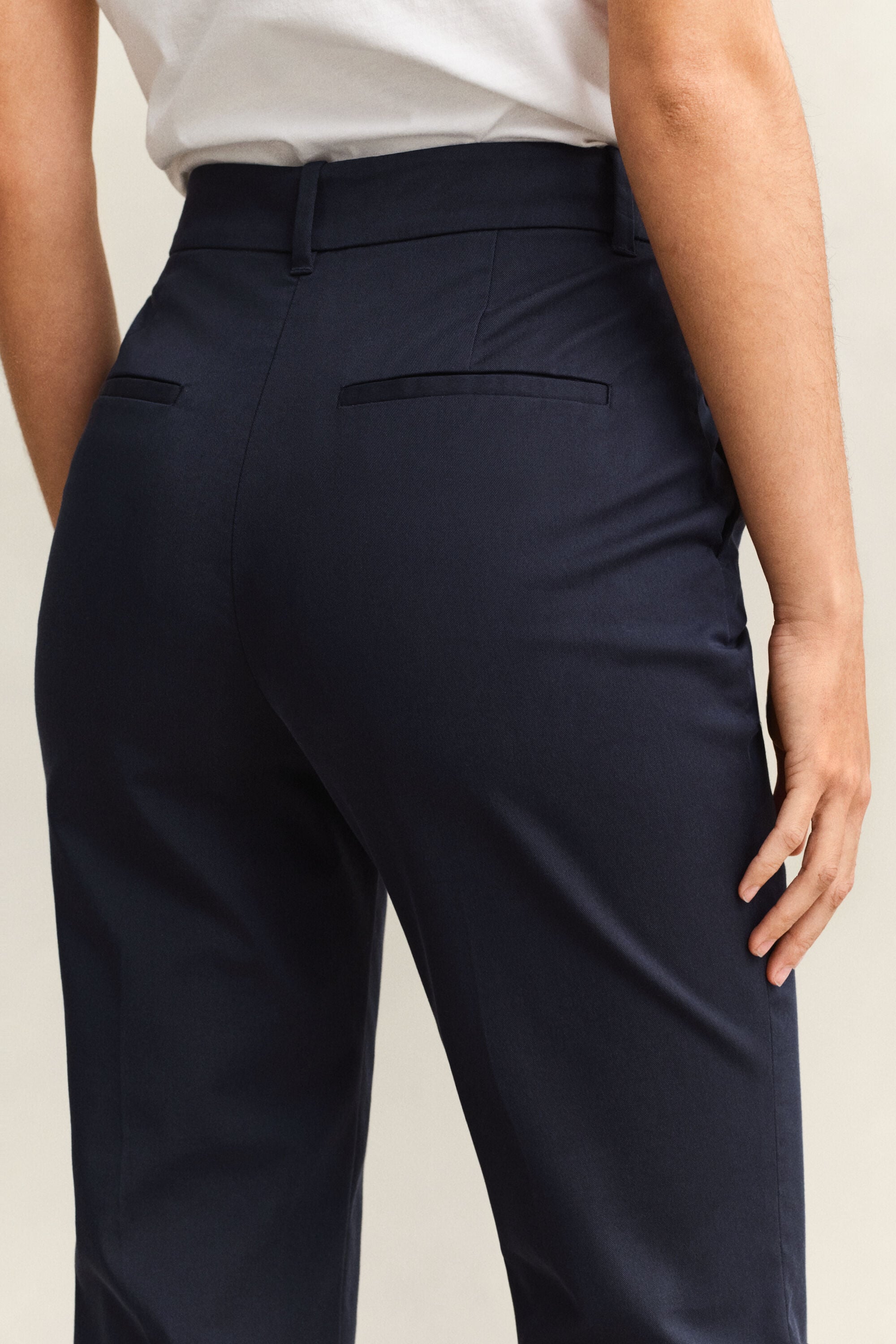 Pantalon habillé coupe slim