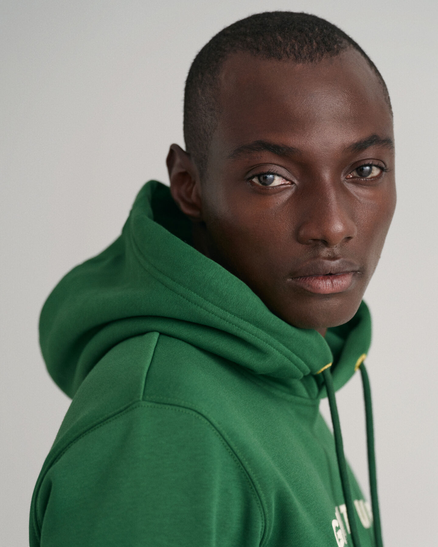 Sweat &agrave; capuche Banner Shield