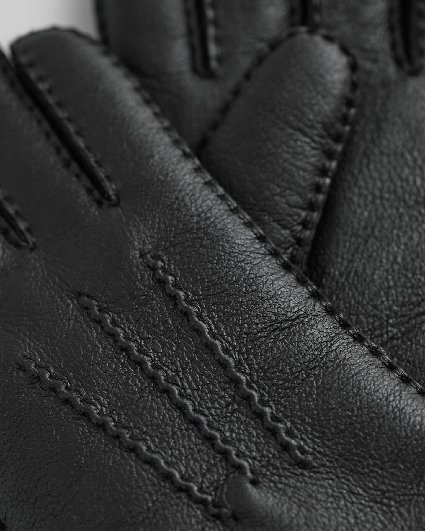 Gants en peau lainée