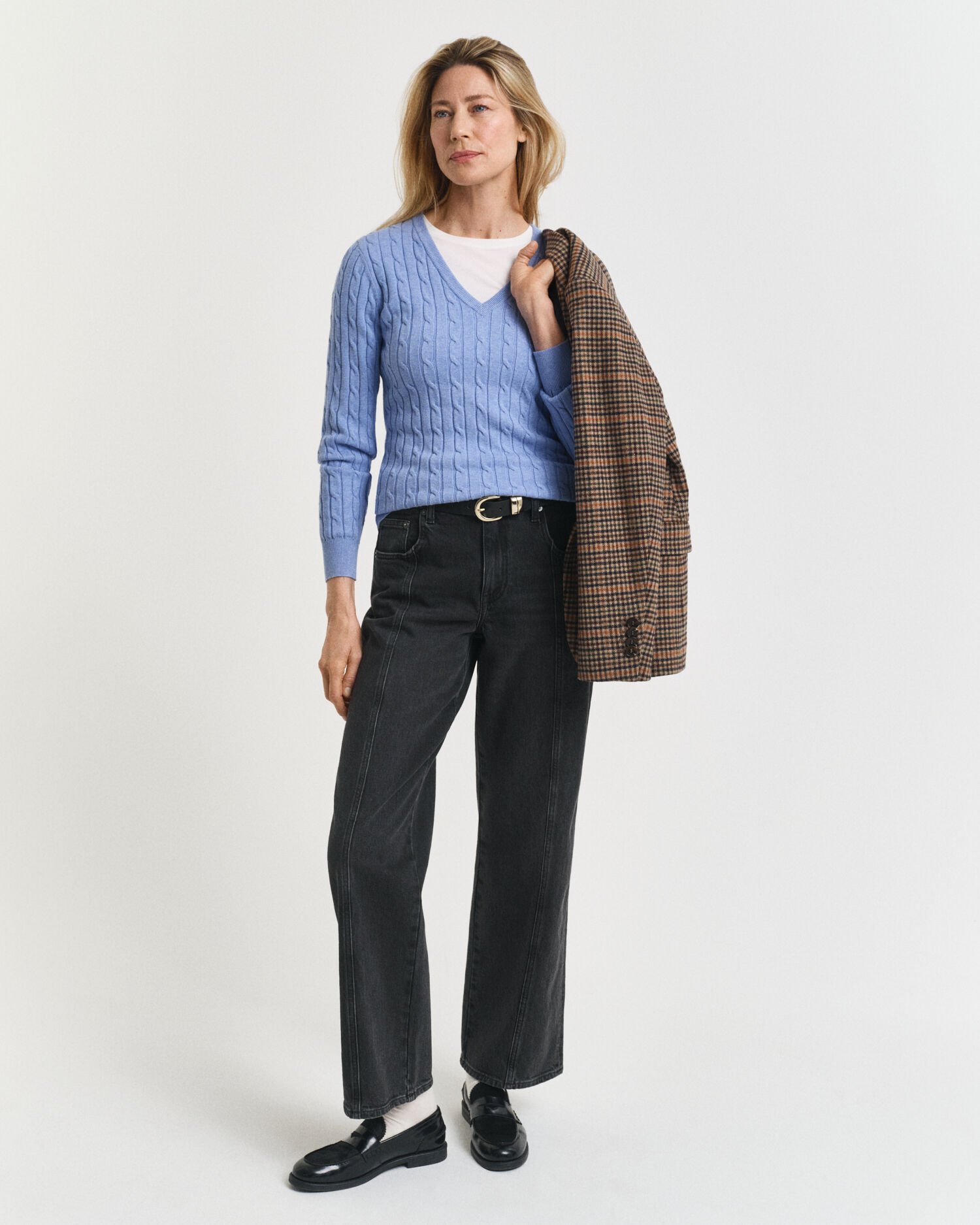 Pull col V en maille torsadée