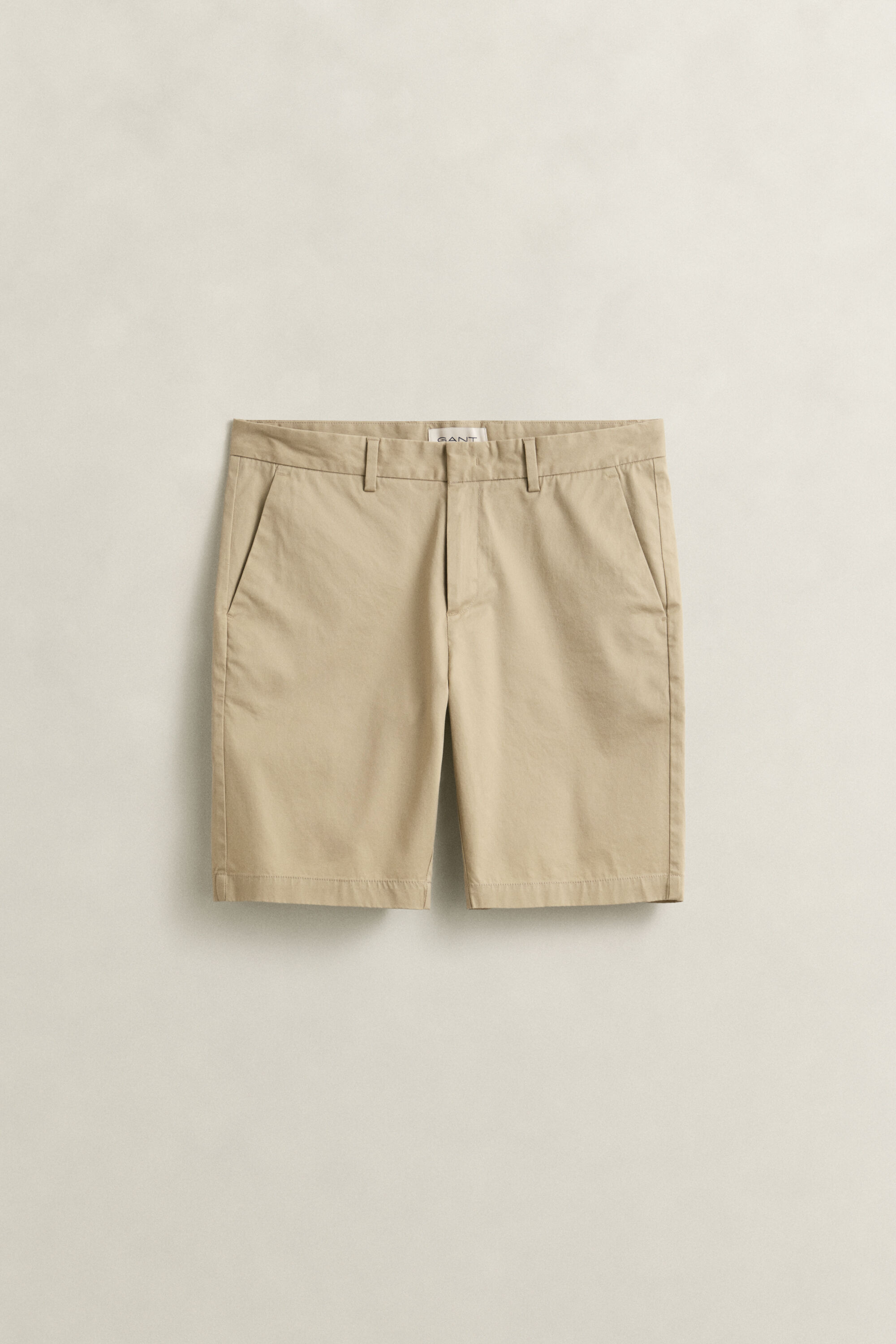 Short chino sportif
