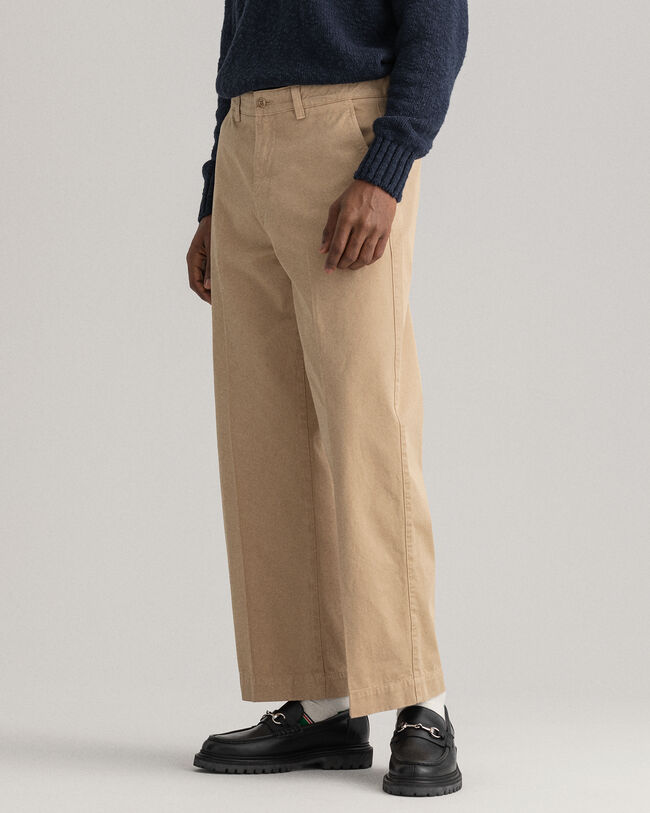 Pantalon chino en sergé de coton à jambes larges