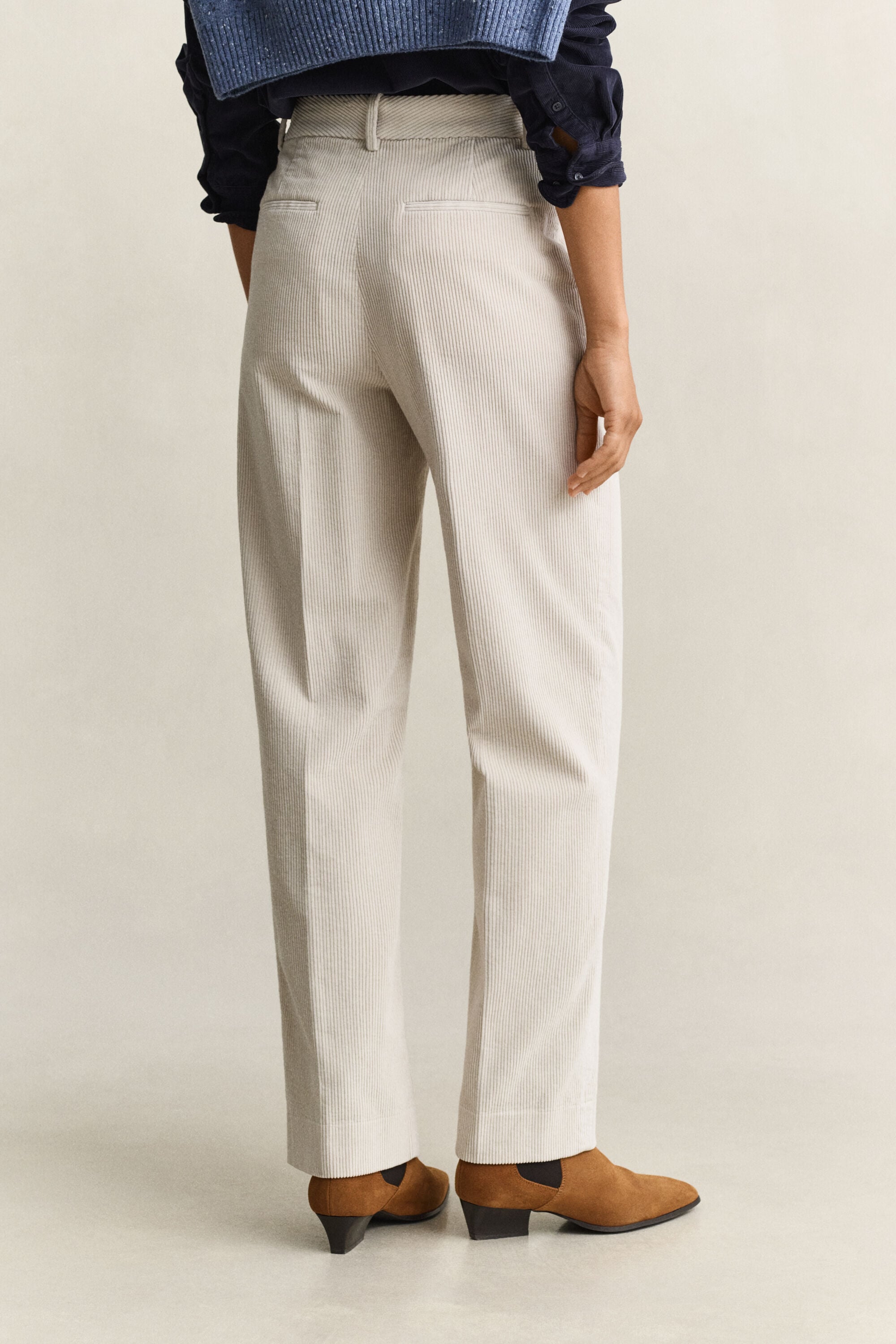 Pantalon habillé en velours côtelé