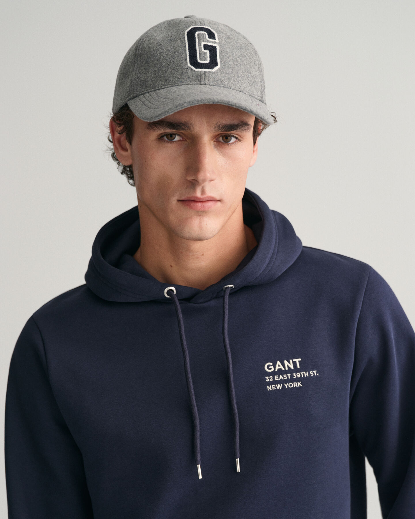 Sweat à capuche Small GANT Graphic