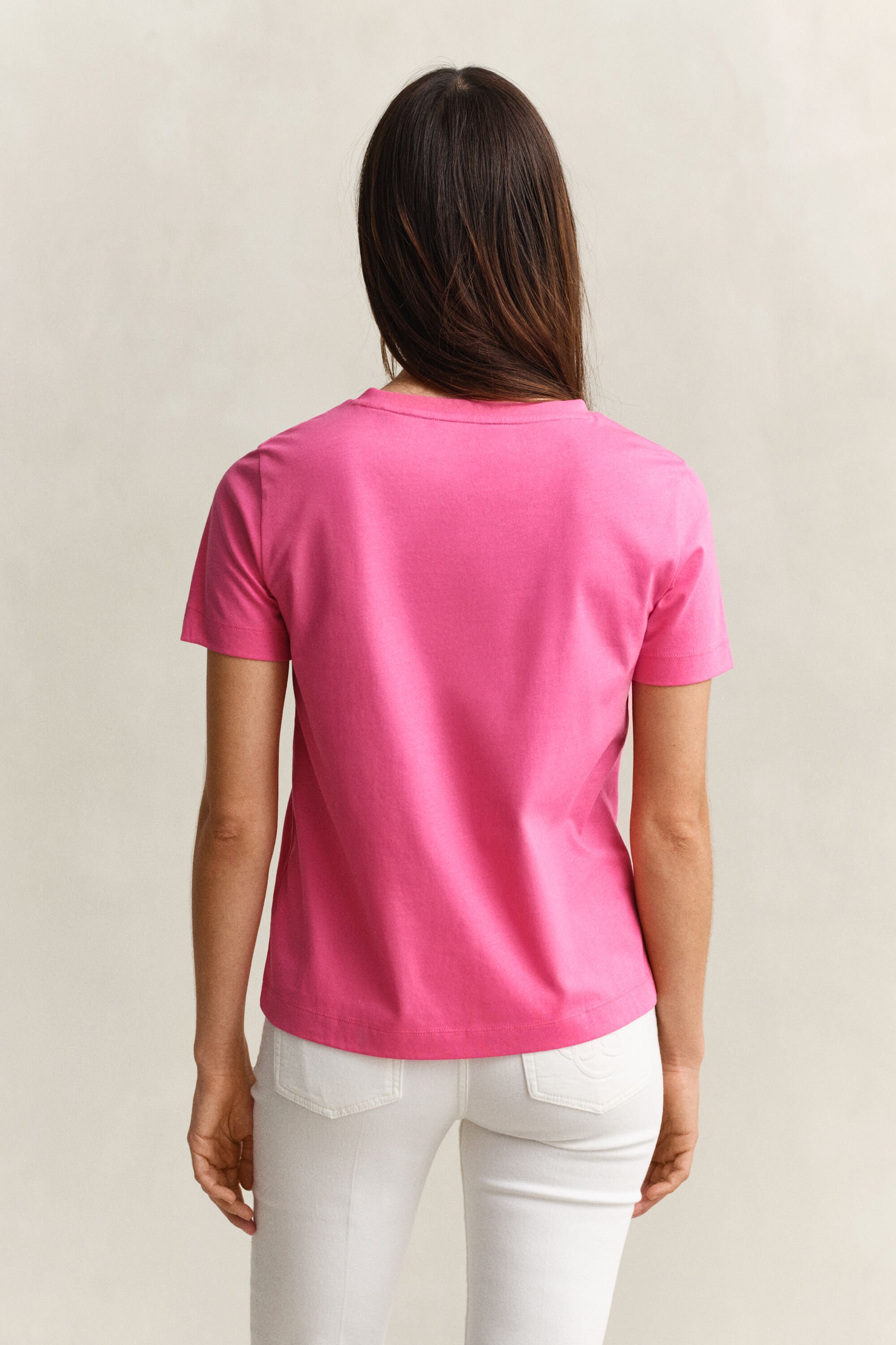 T-shirt col V Shield