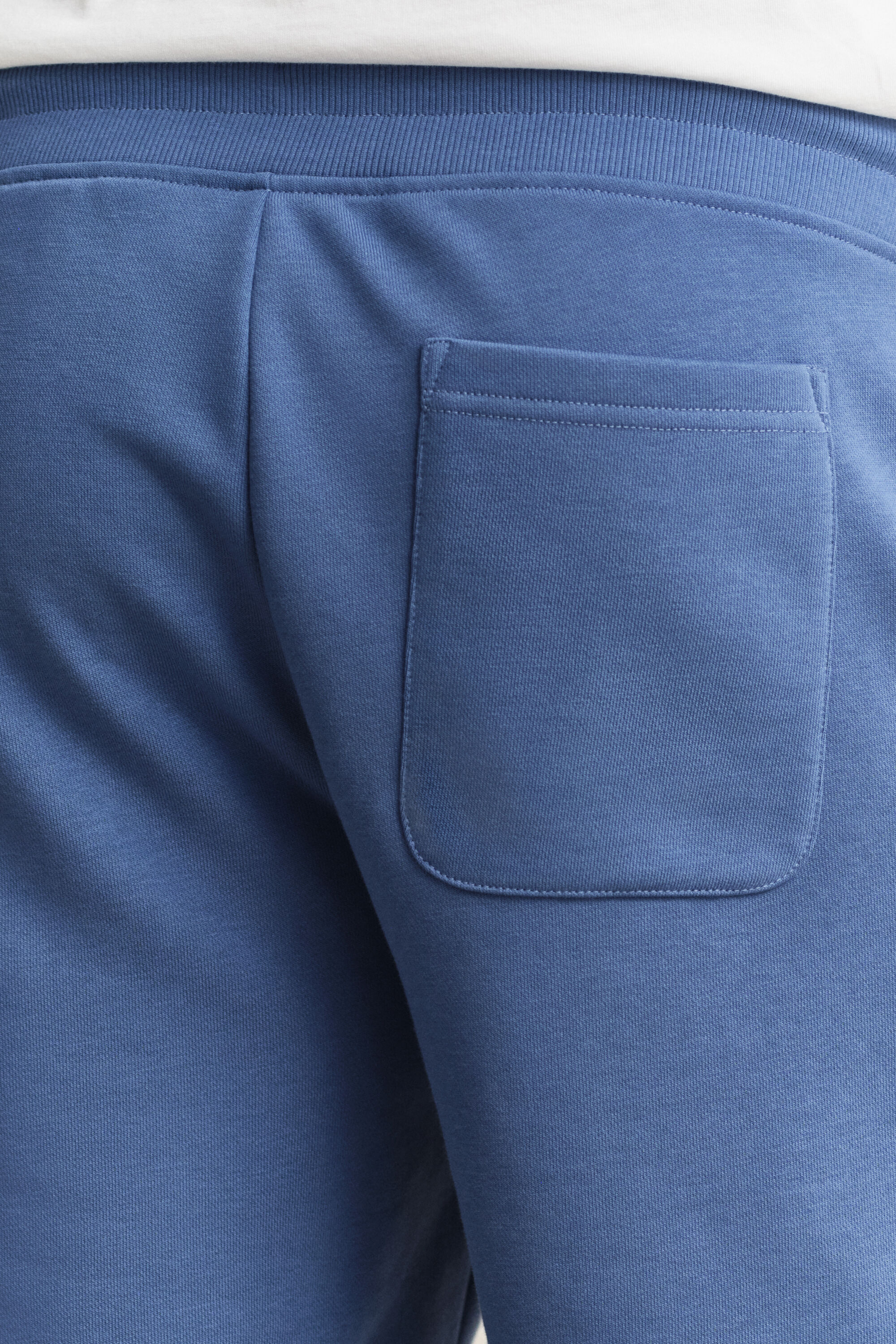 Short de sport Shield