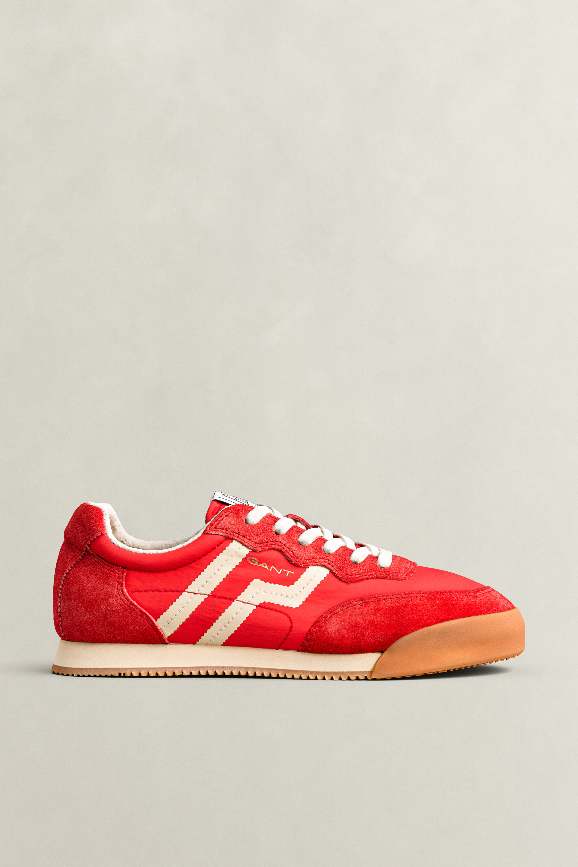 Baskets en daim Beylana