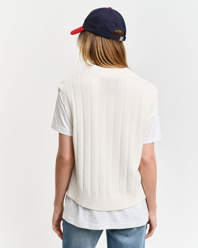 Pull sans manches col V en laine à côtes larges