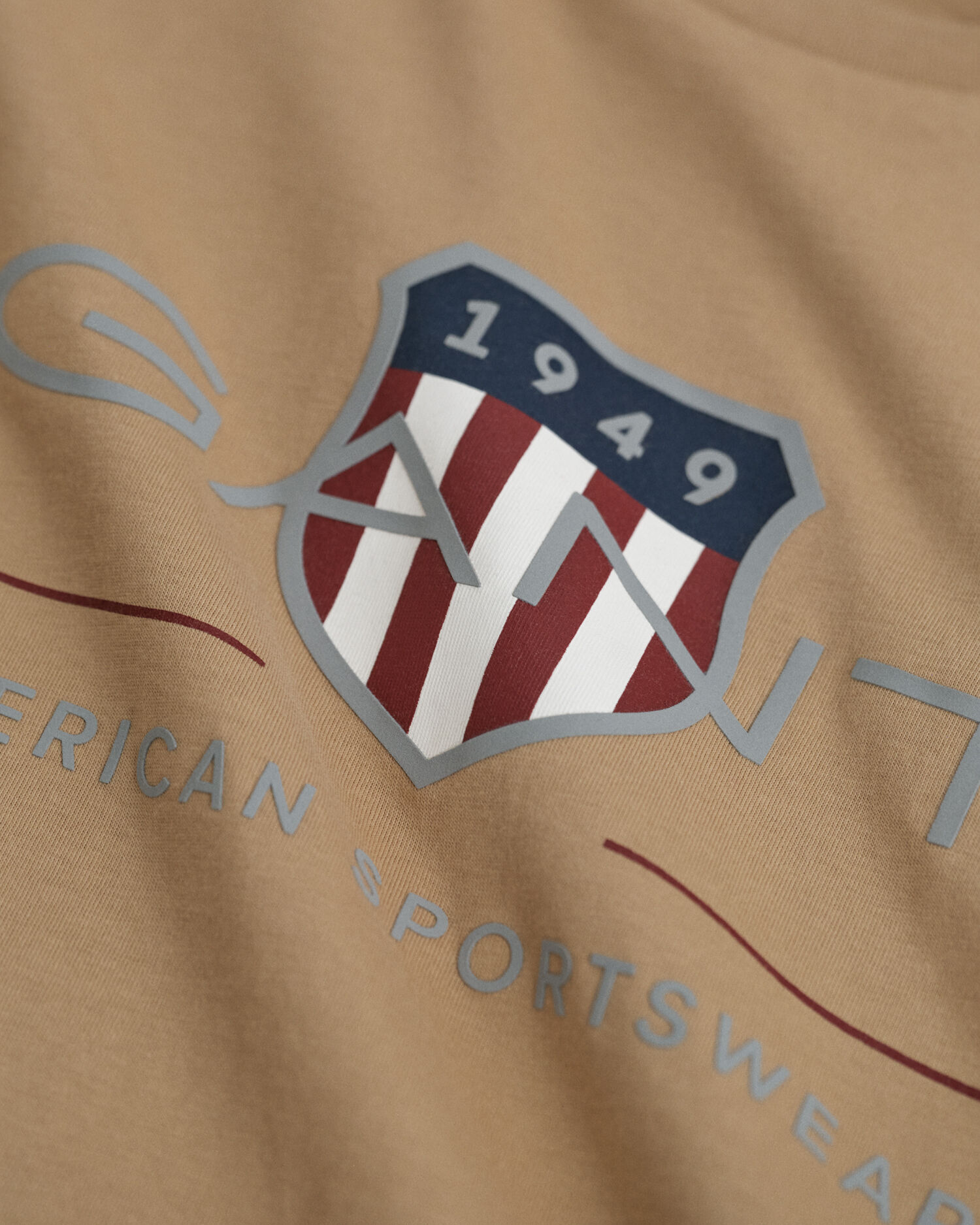 T-shirt Archive Shield Ado