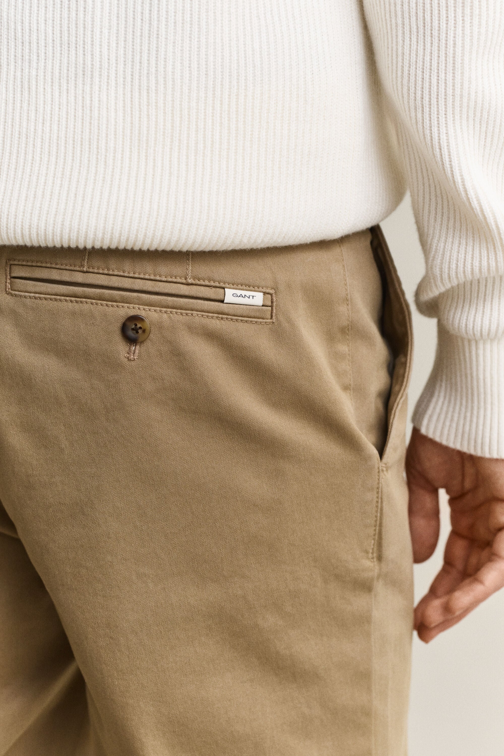Pantalon chino coupe slim confortable