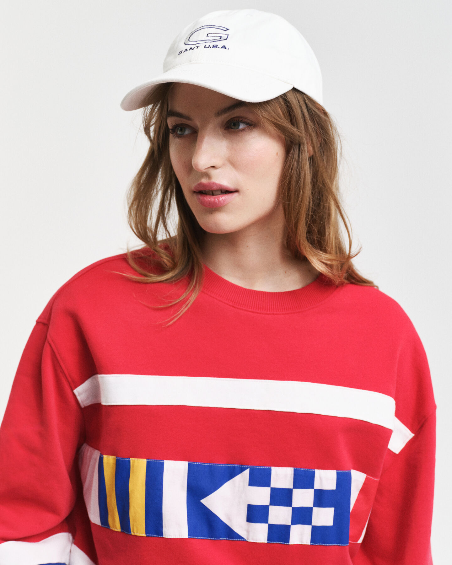 Sweat-shirt ras du cou &agrave; empi&egrave;cements