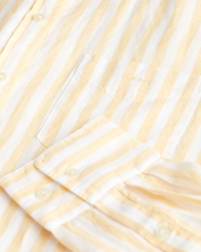 Chemise coupe d&eacute;contract&eacute;e en lin &agrave; rayures