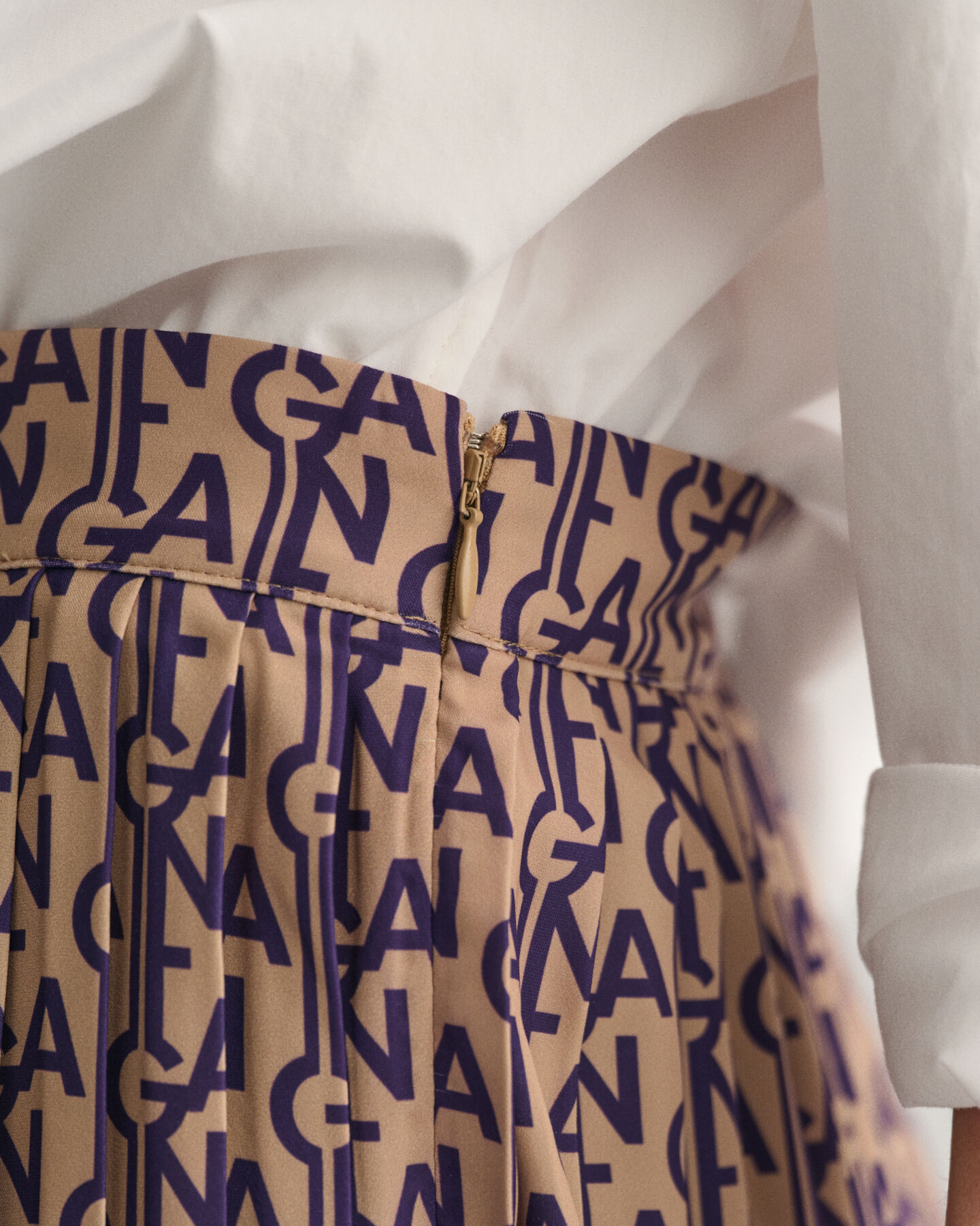 Jupe pliss&eacute;e &agrave; imprim&eacute; Monogram