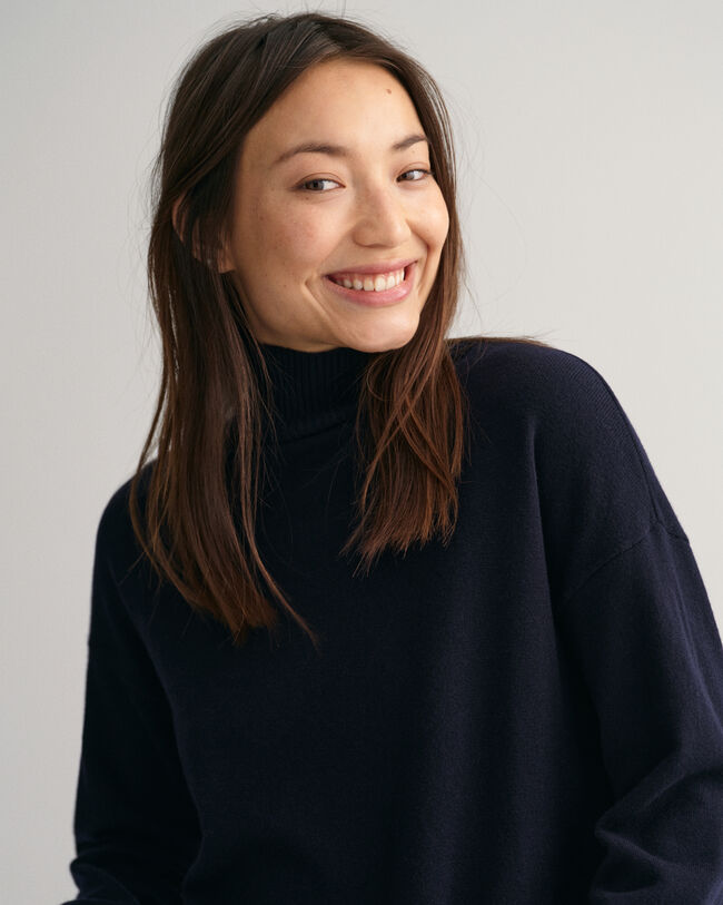 Pull en laine d'agneau ultrafine &agrave; col droit