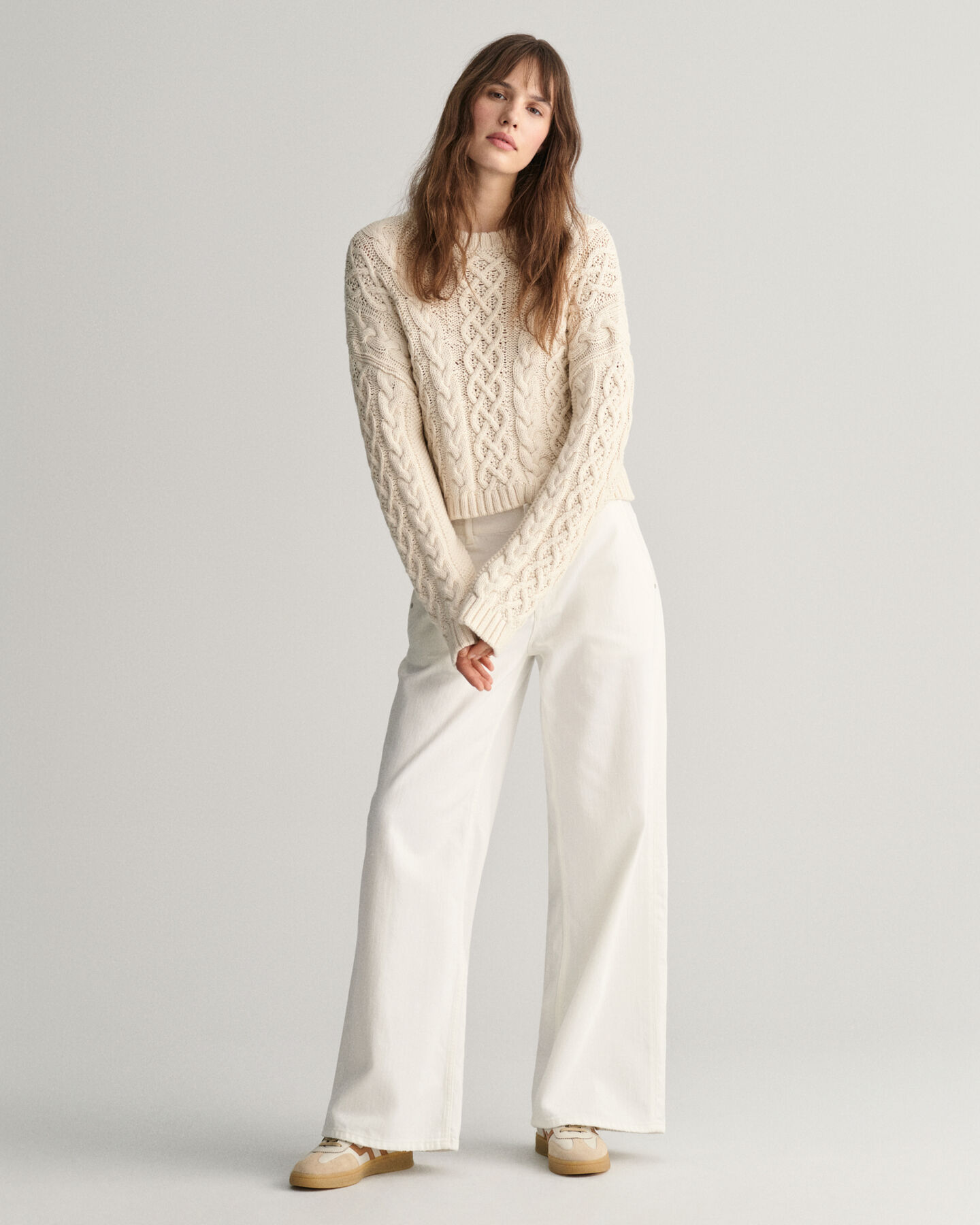 Pull ras du cou en maille torsad&eacute;e