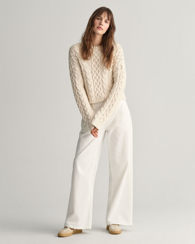 Pull ras du cou en maille torsad&eacute;e