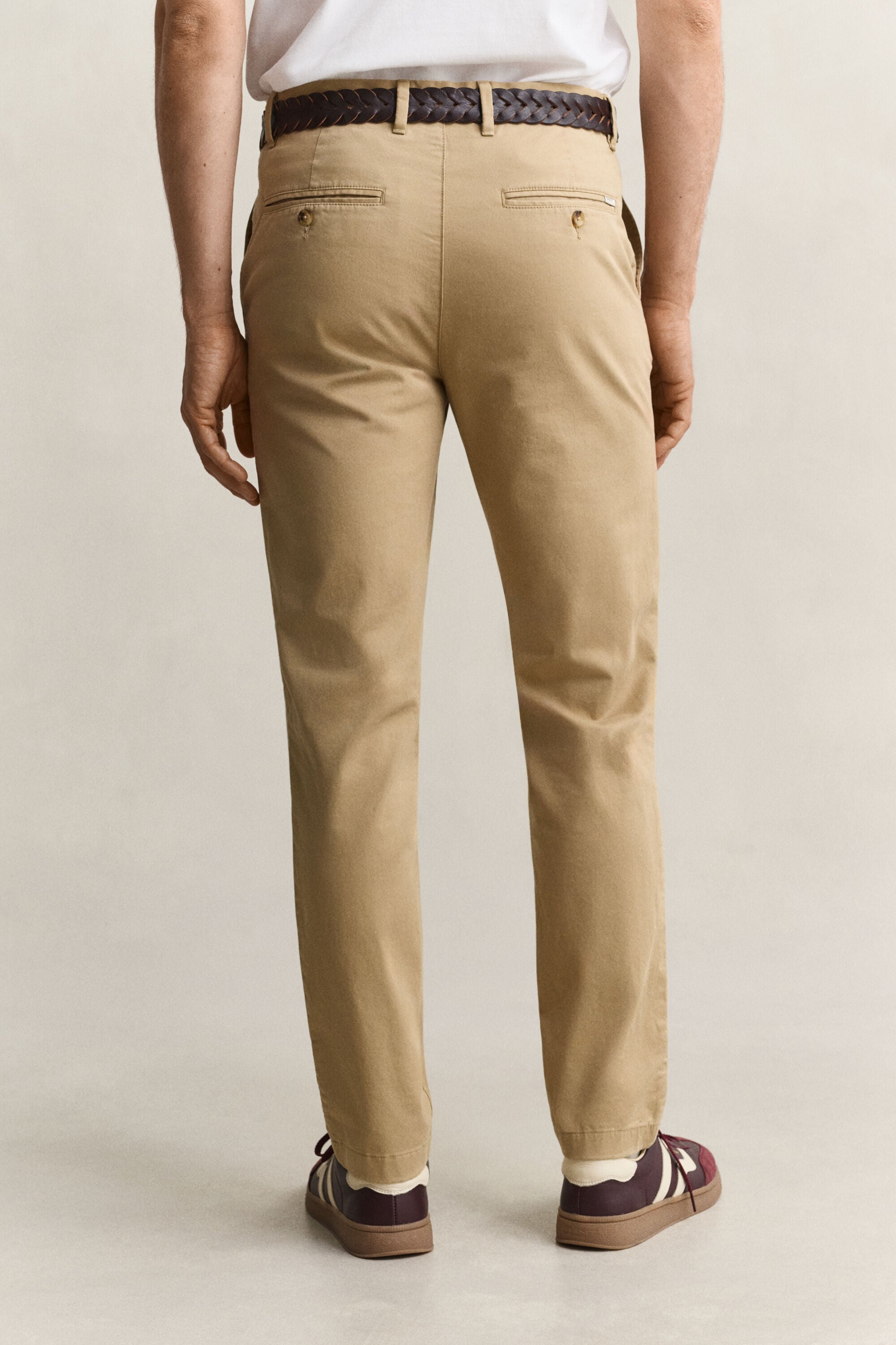 Pantalon chino slim classique