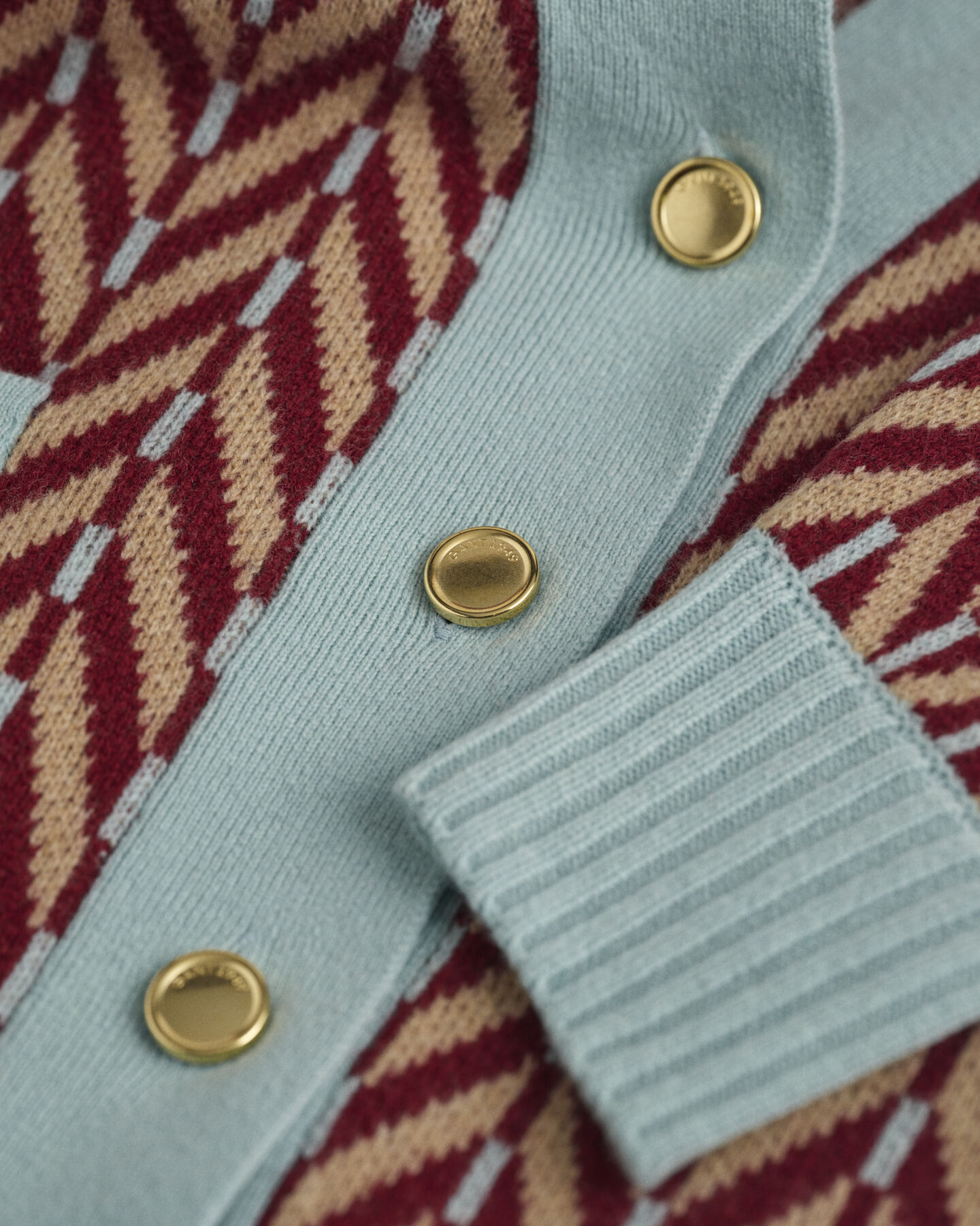 Cardigan &agrave; chevrons multicolores