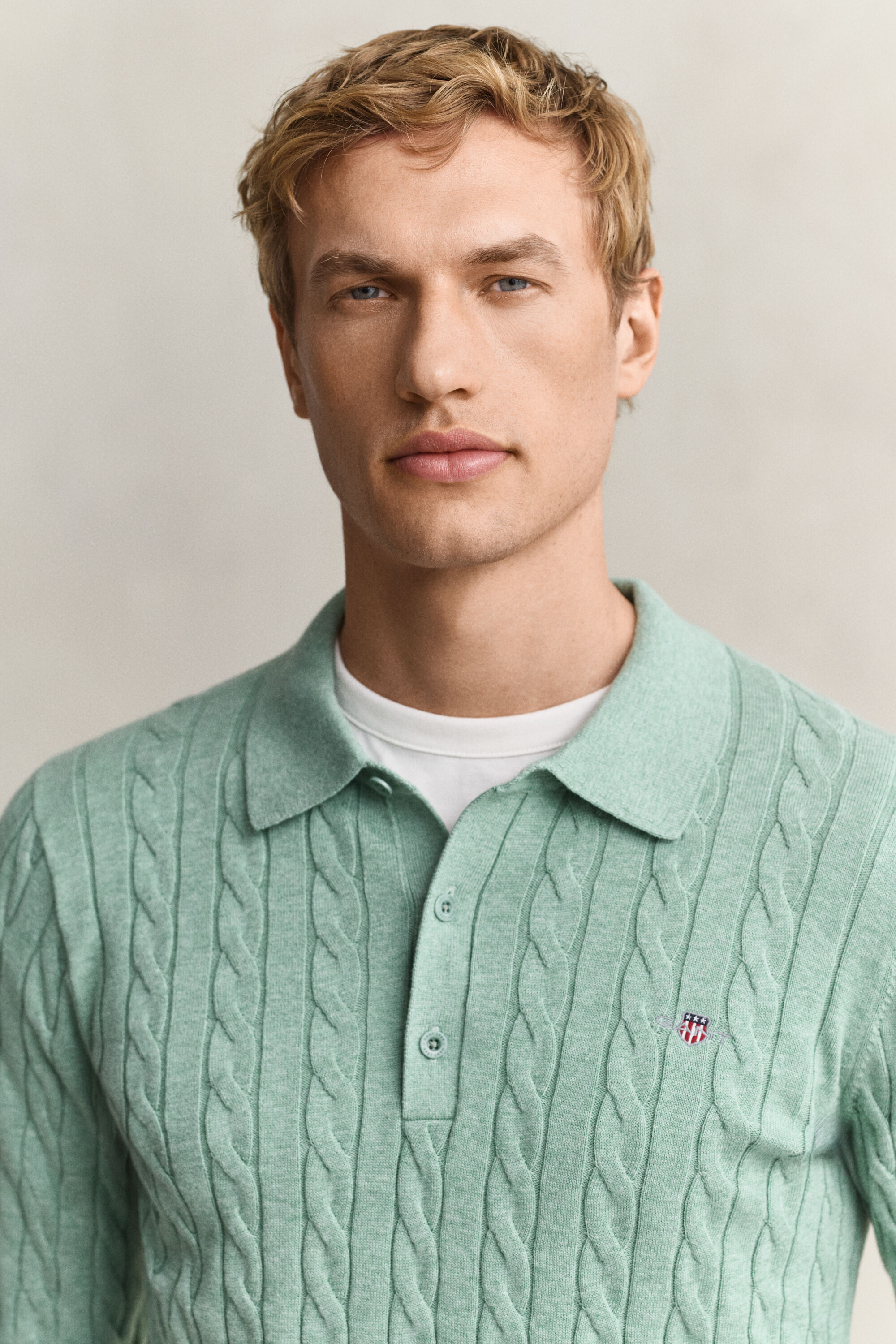 Pull façon polo en maille de coton à torsades
