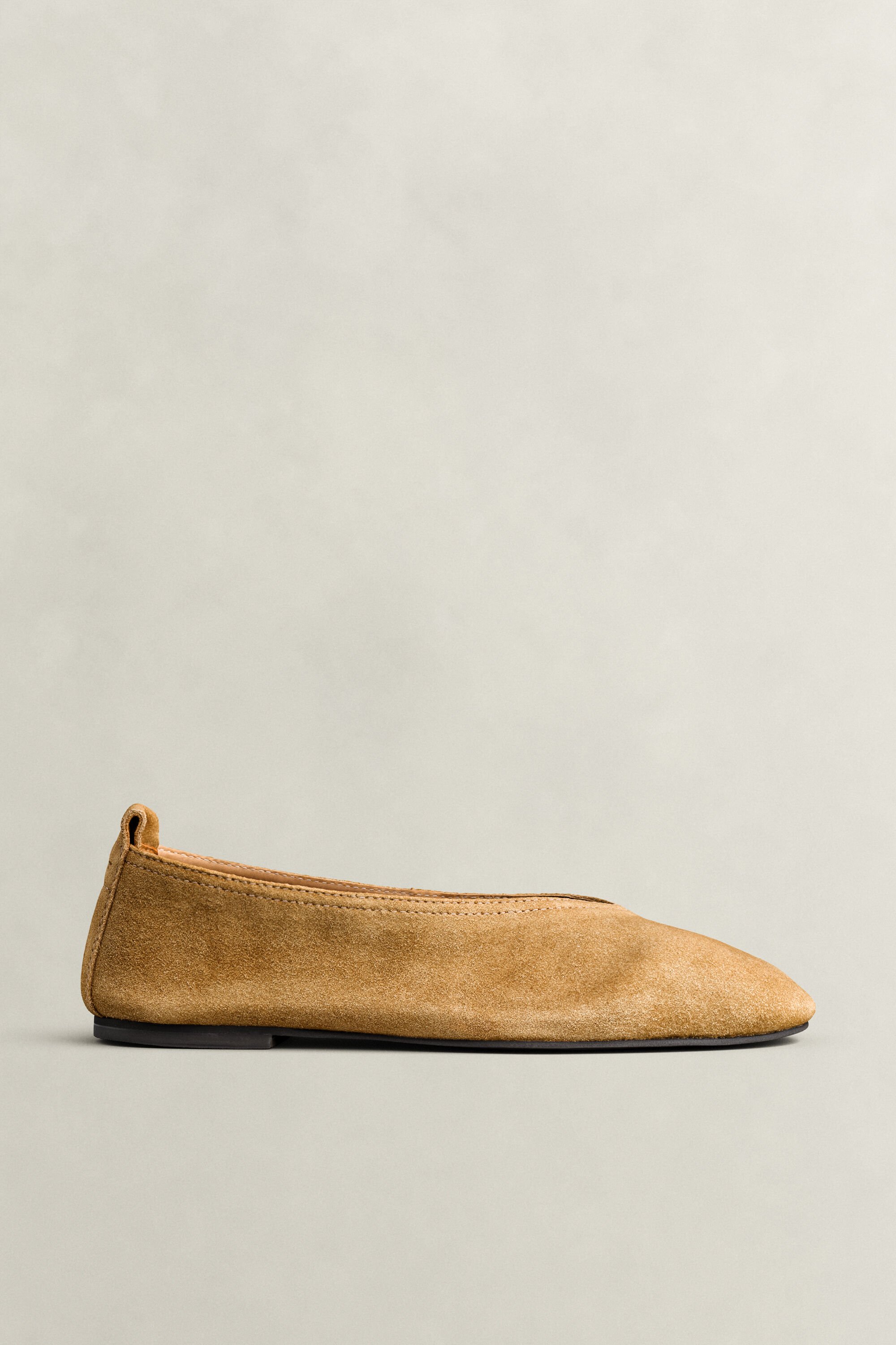 Ballerines plates en daim Chadii