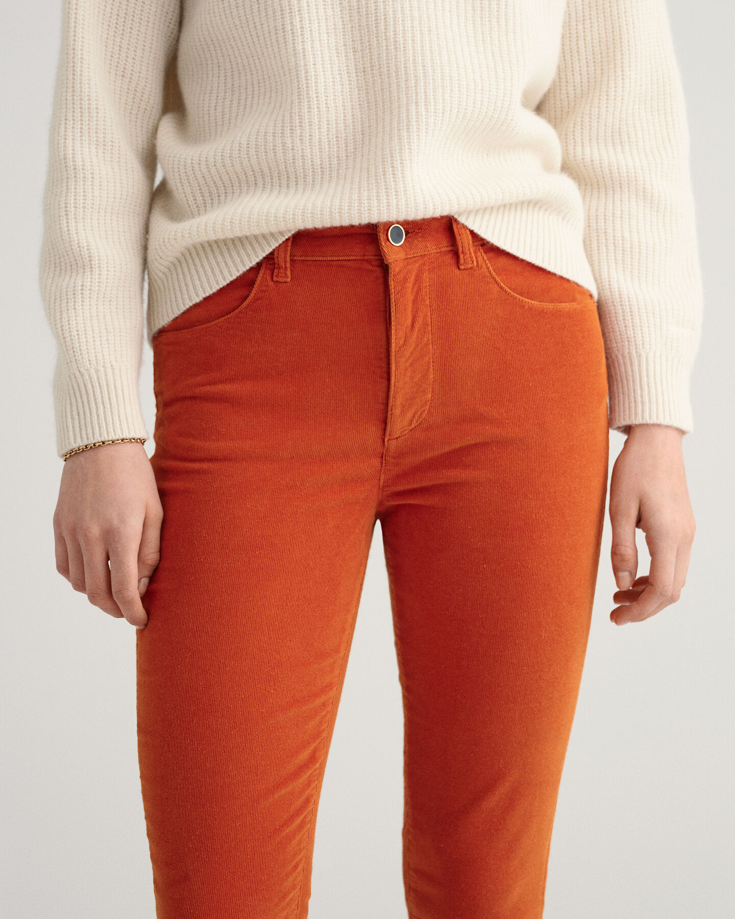 Jean slim fit court en velours c&ocirc;tel&eacute; Farla