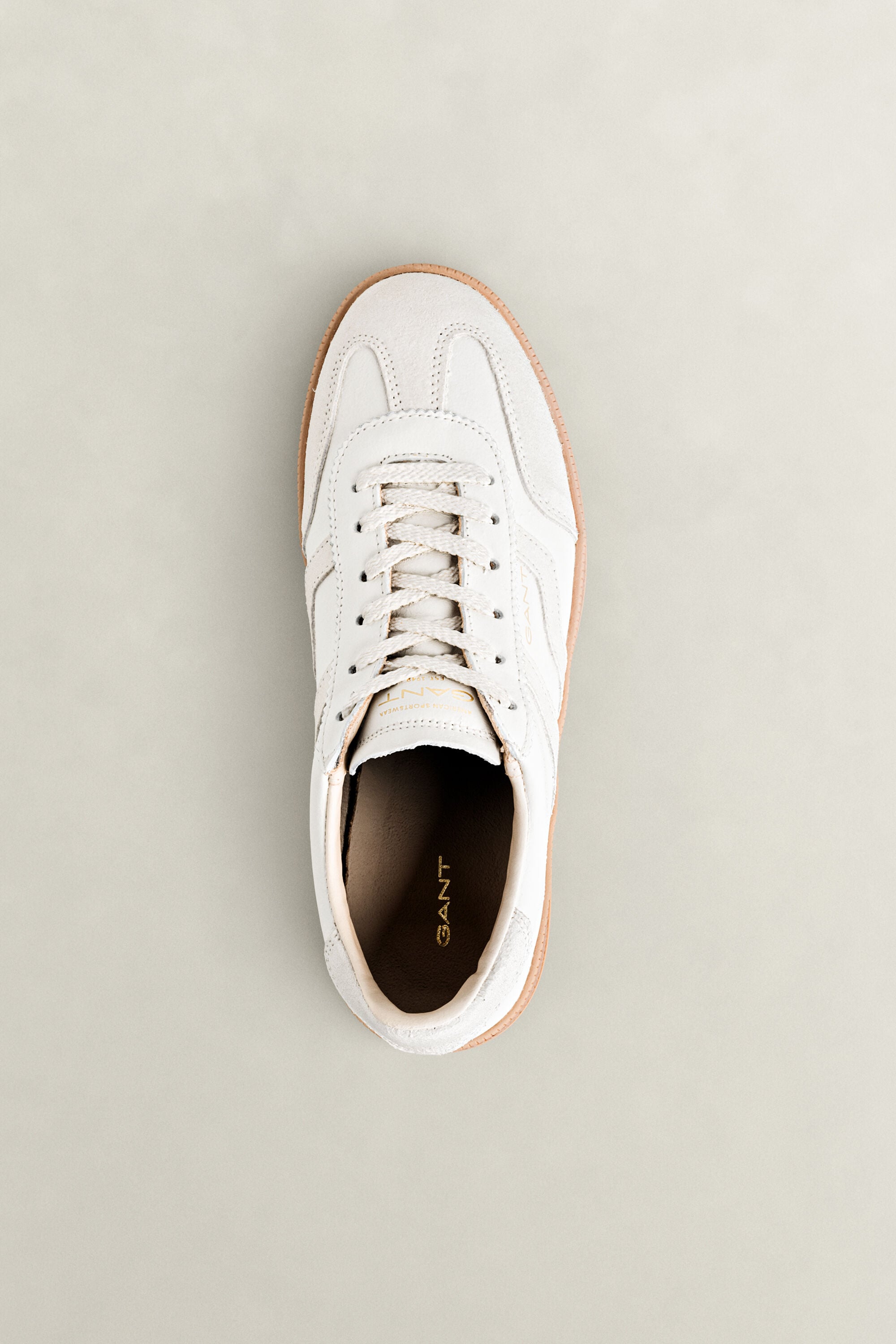 Baskets en daim et cuir Cuzima
