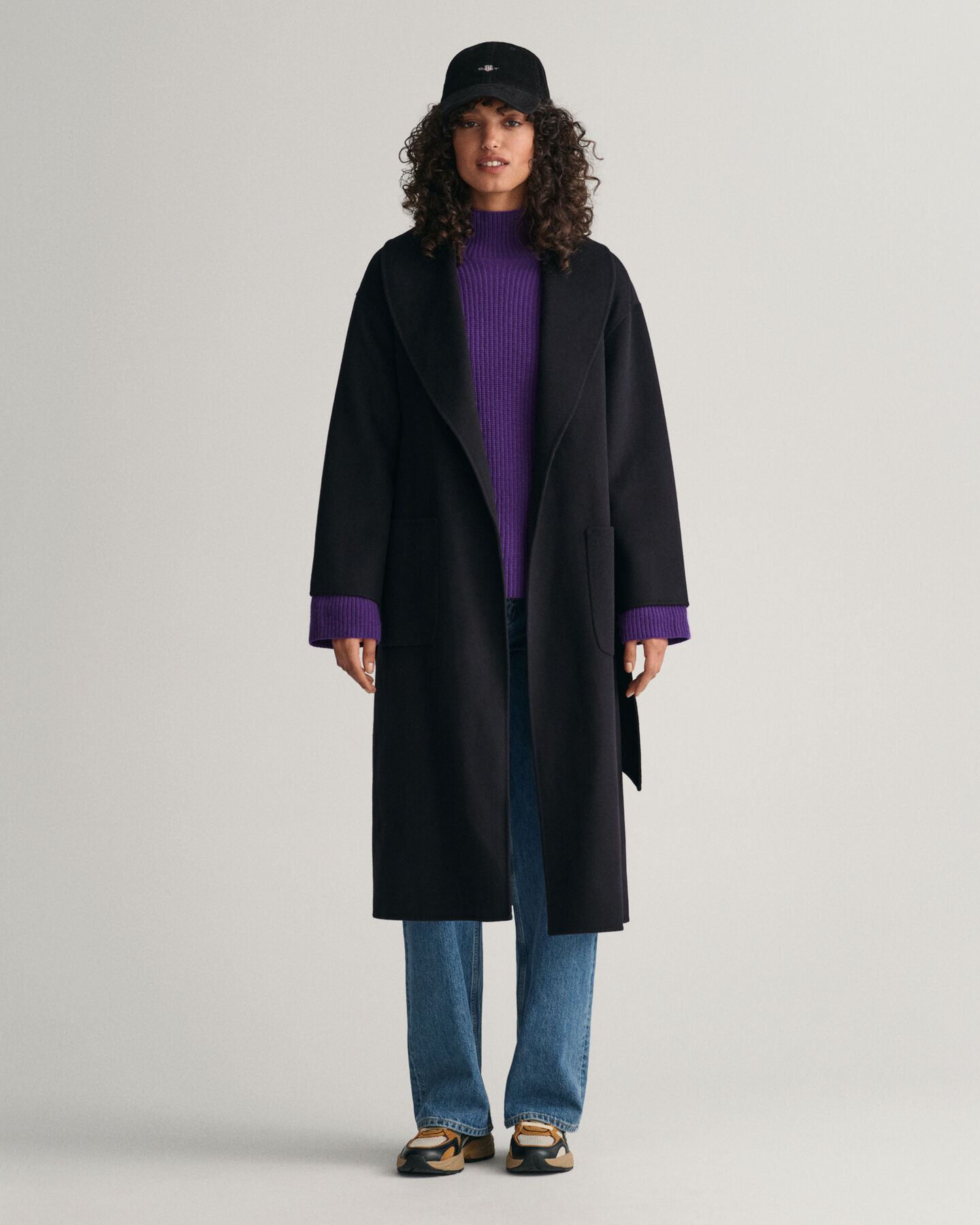 Pull en laine côtelée à col droit