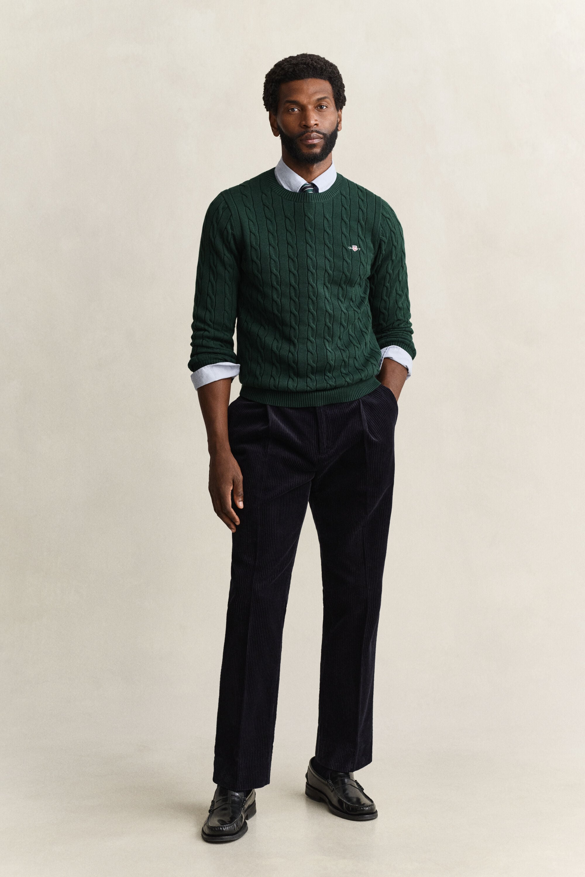 Pull en maille torsadée classique
