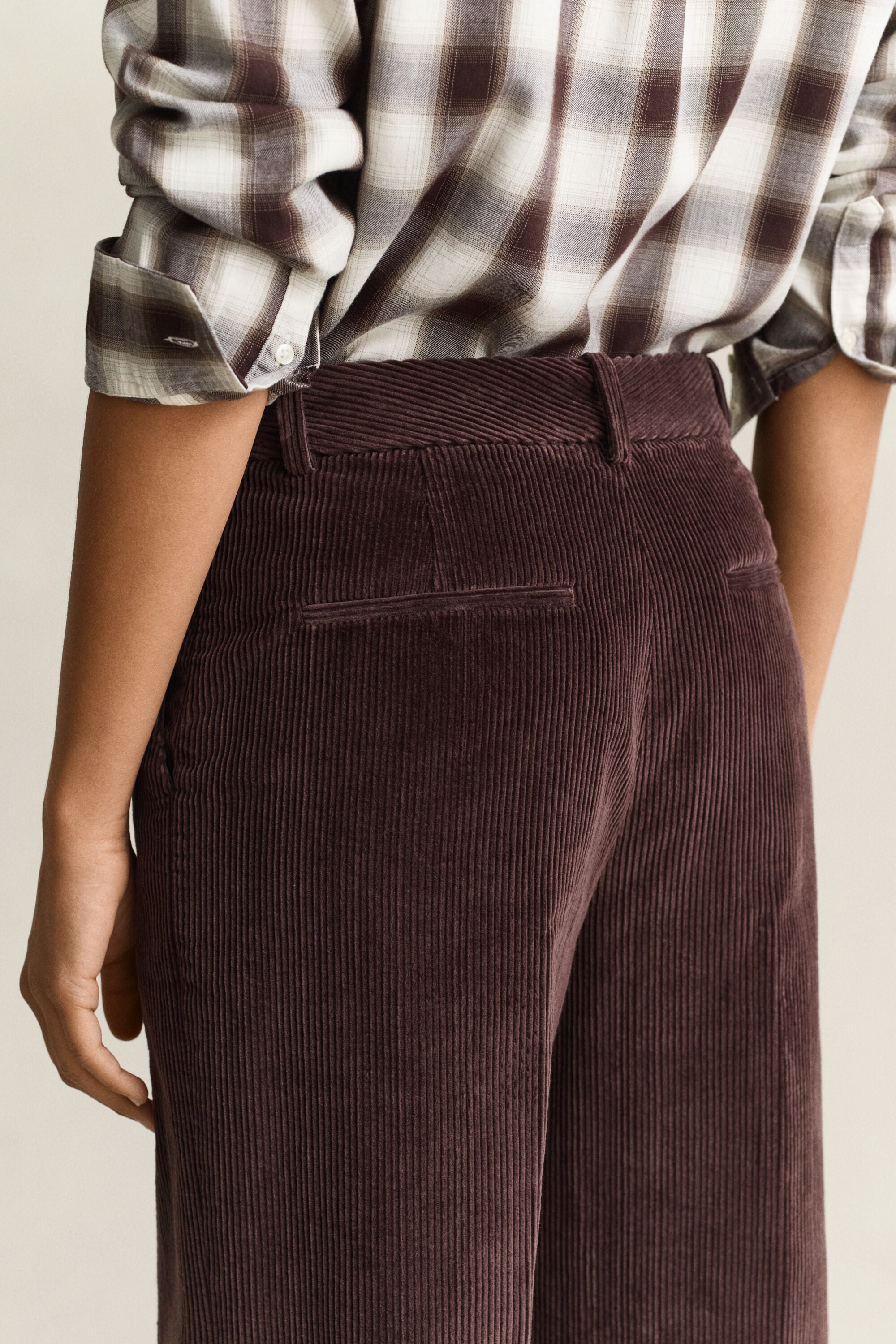 Pantalon habillé en velours côtelé