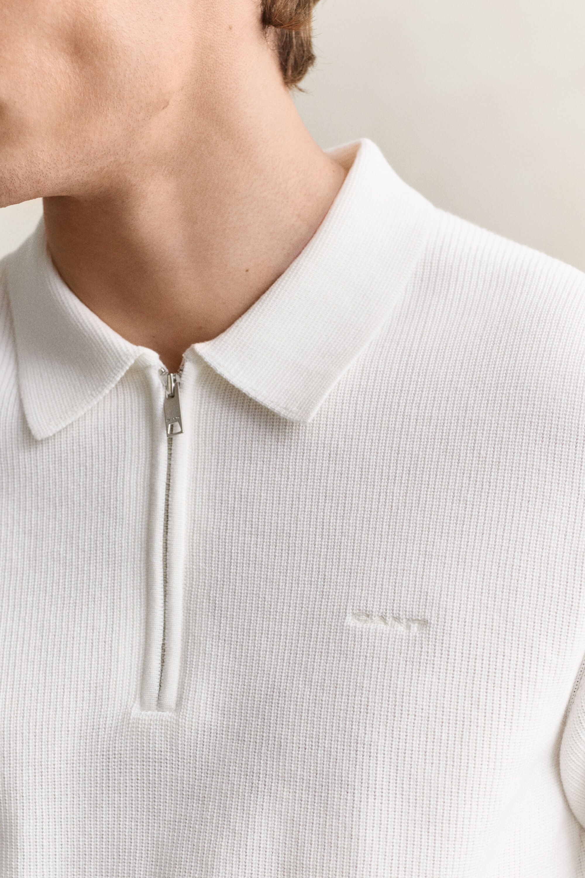 Pull façon polo en coton côtelé