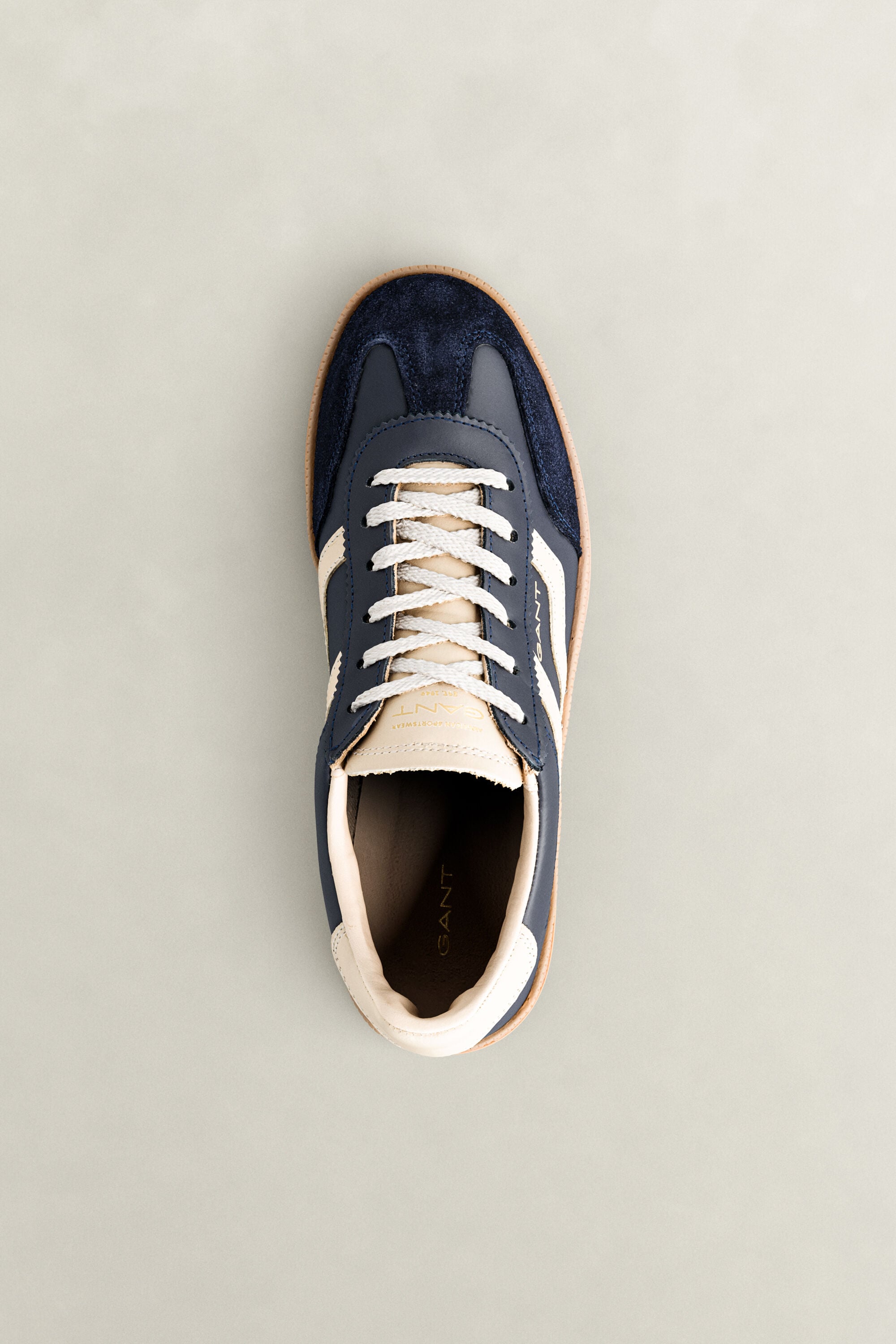 Baskets en daim et cuir Cuzima