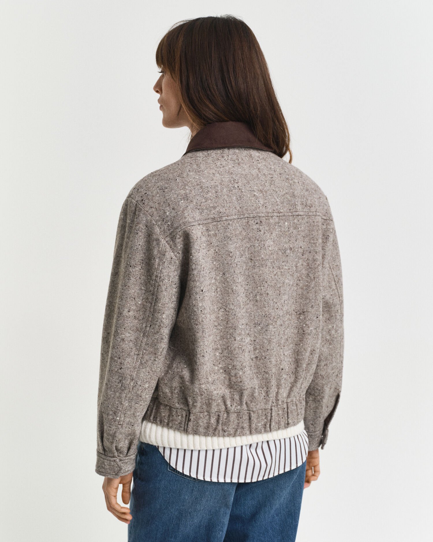 Veste en laine avec col contrastant