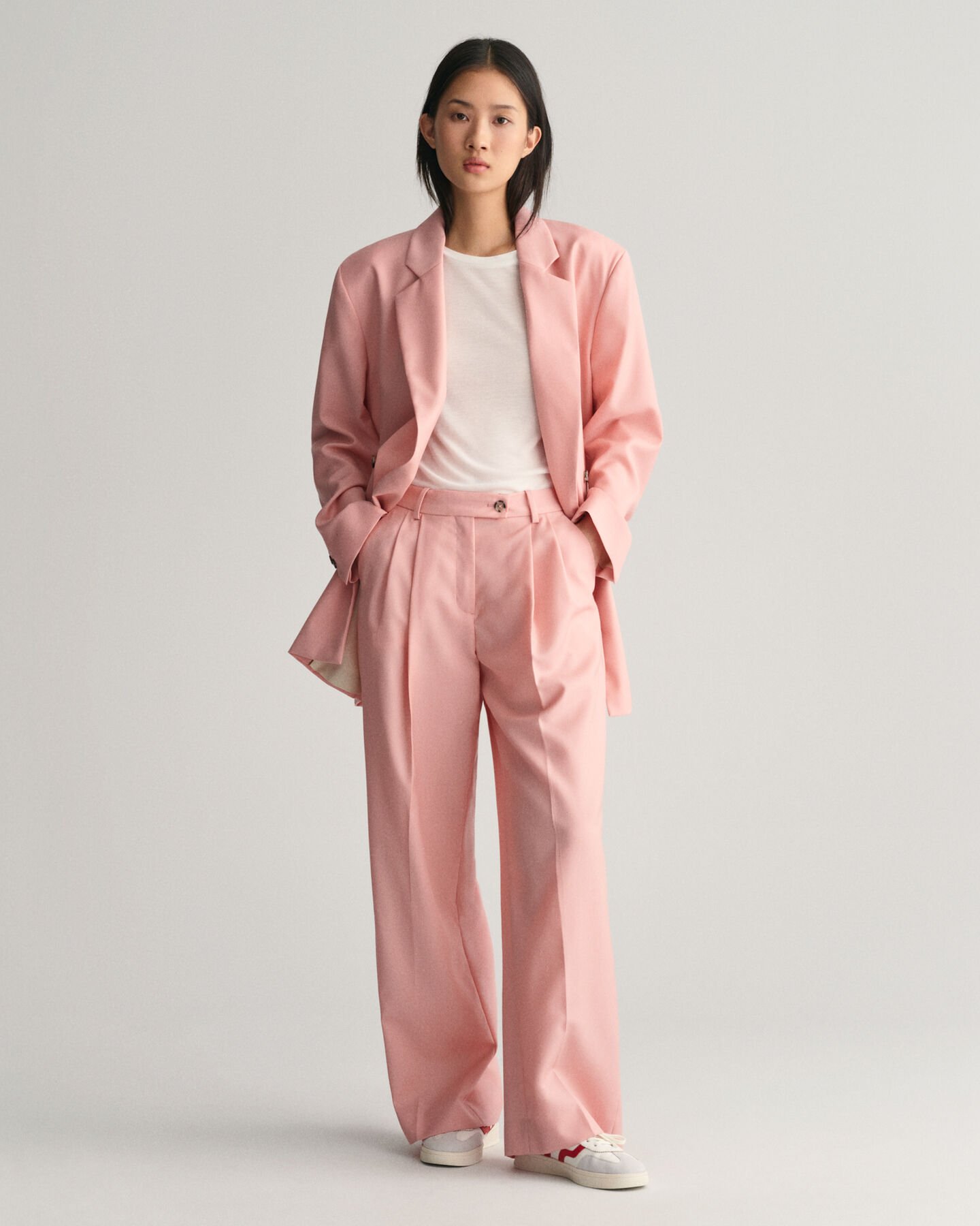 Pantalon coupe d&eacute;contract&eacute;e &agrave; jambes larges