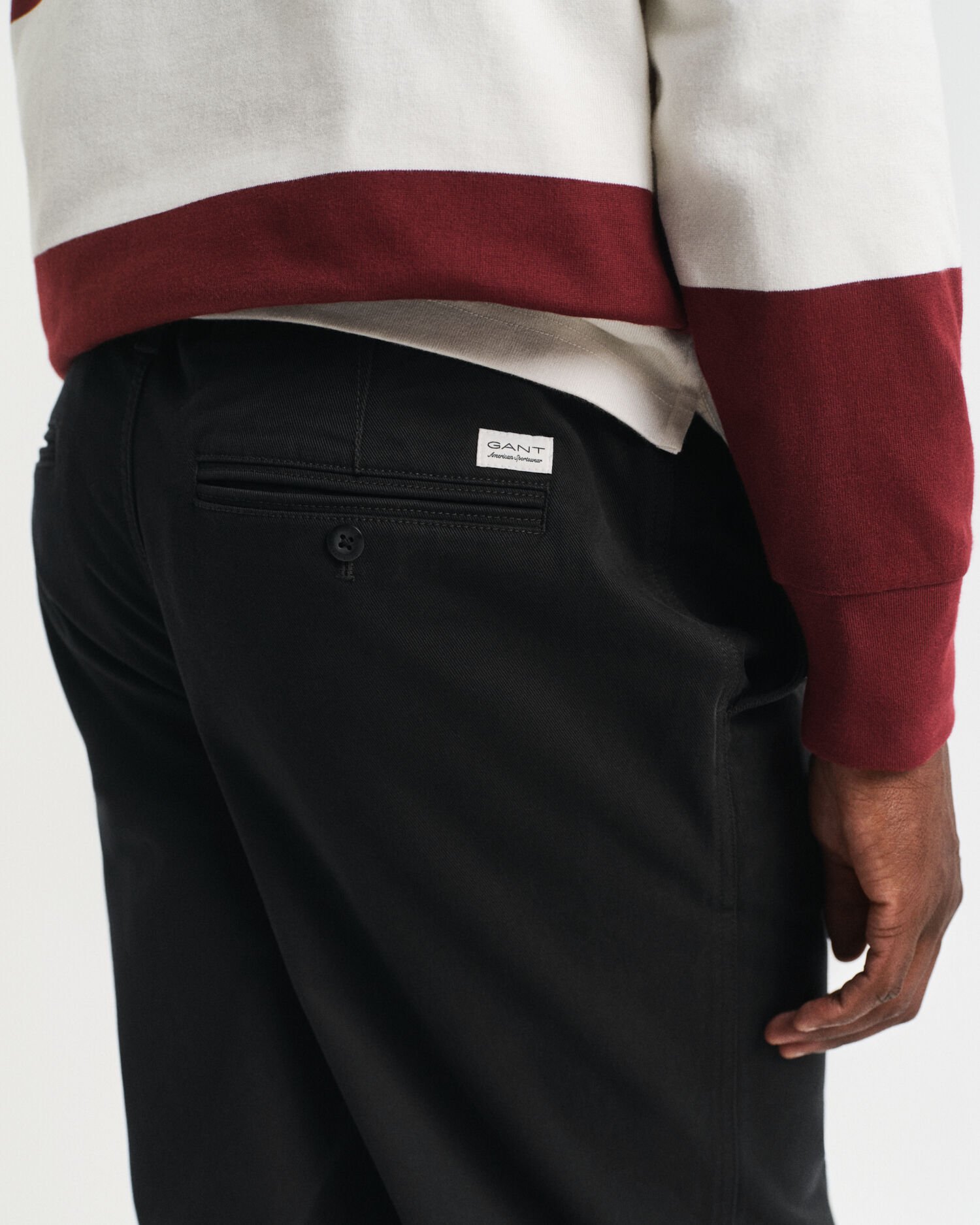 Pantalon chino coupe décontractée en sergé de coton