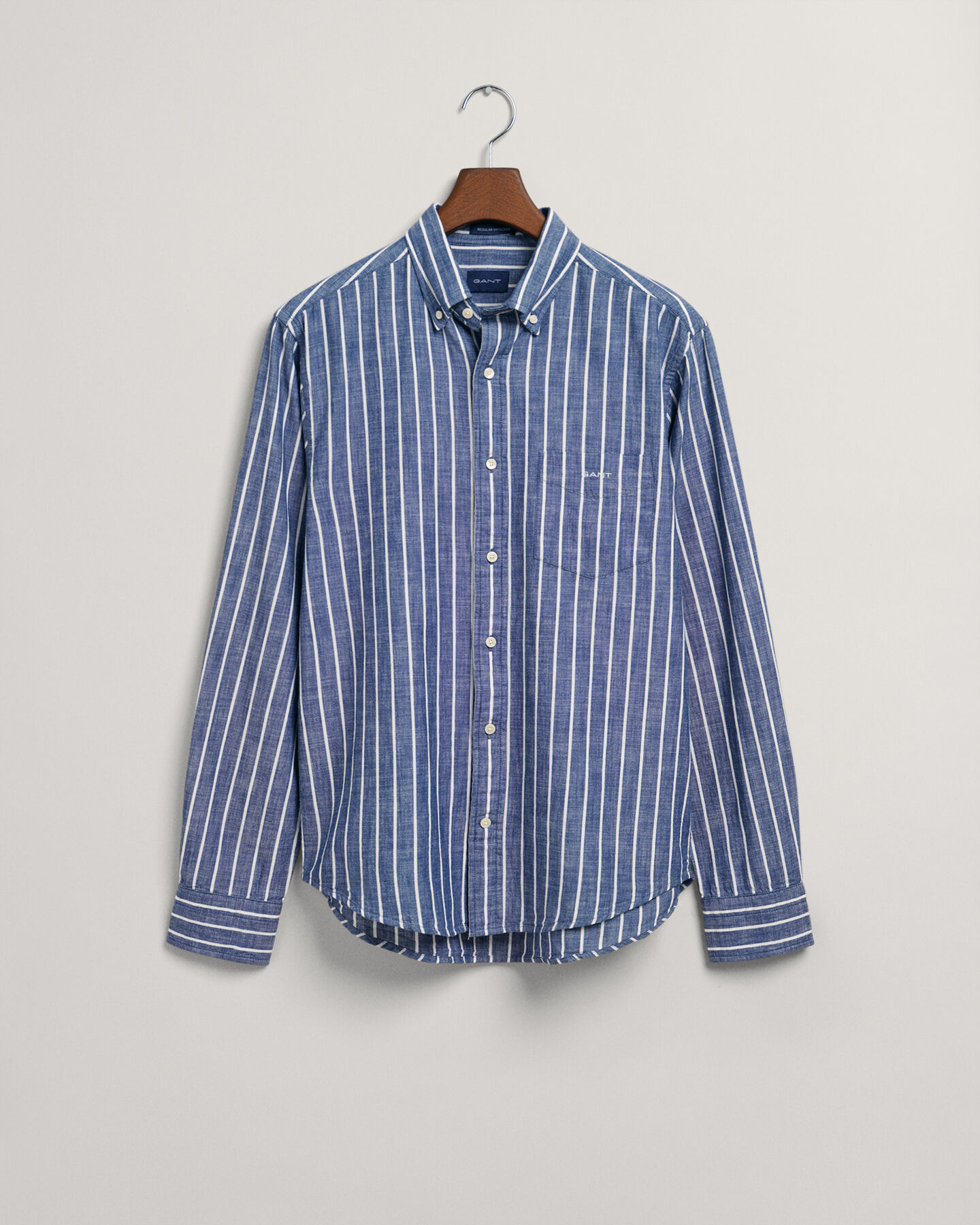Chemise regular fit en chambray à rayures