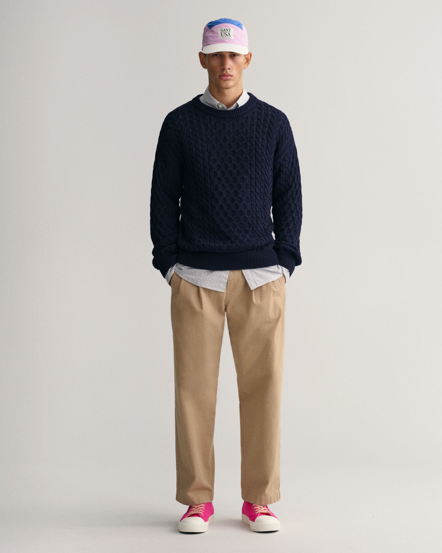 Pull ras du cou en maille de coton torsad&eacute;e