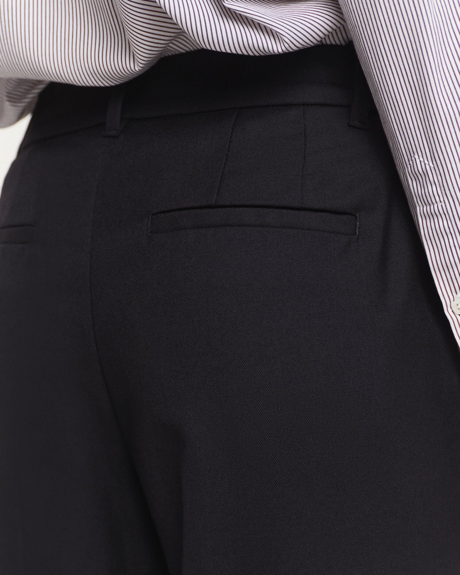 Pantalon élégant en laine mélangée