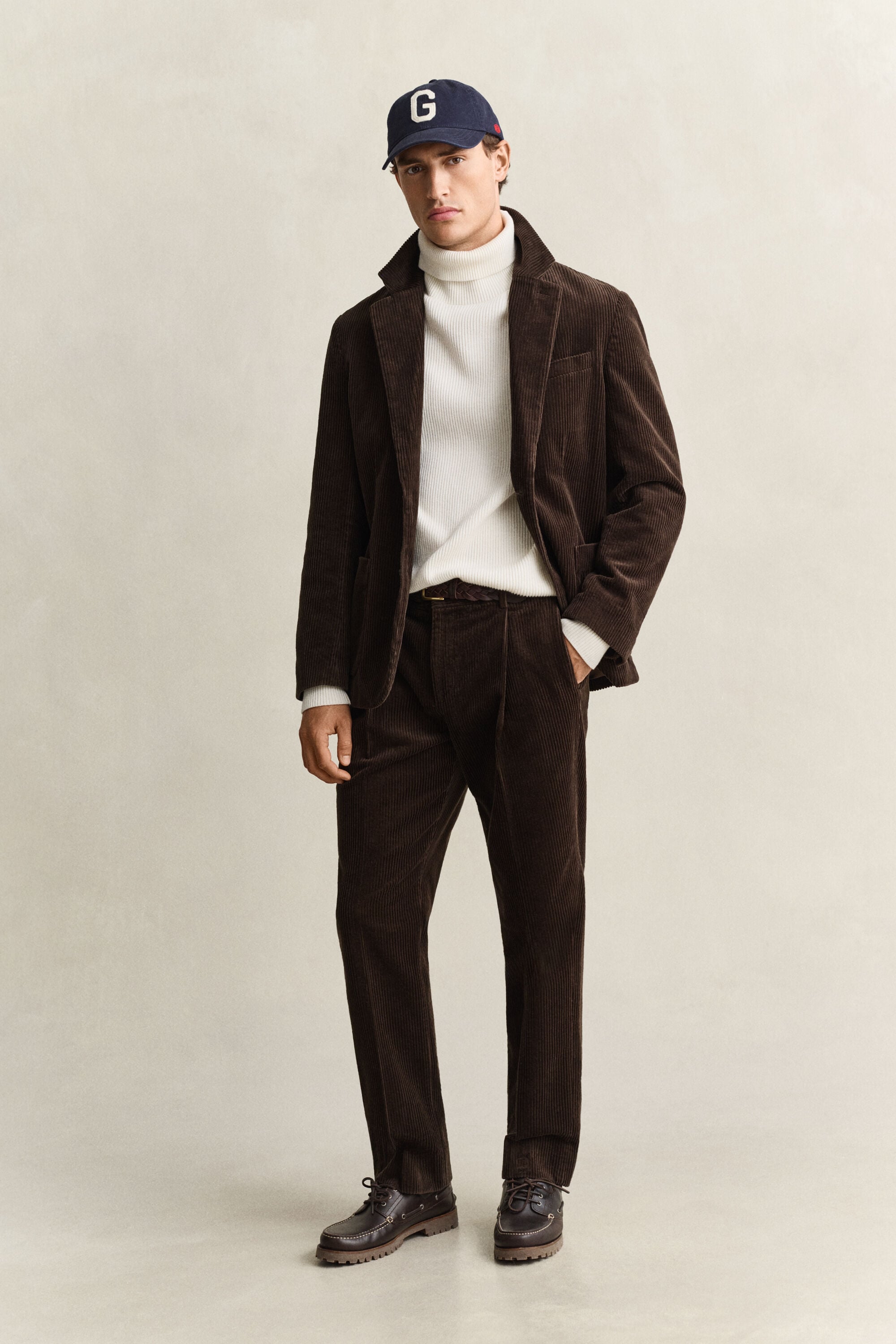 Pantalon de costume en velours côtelé