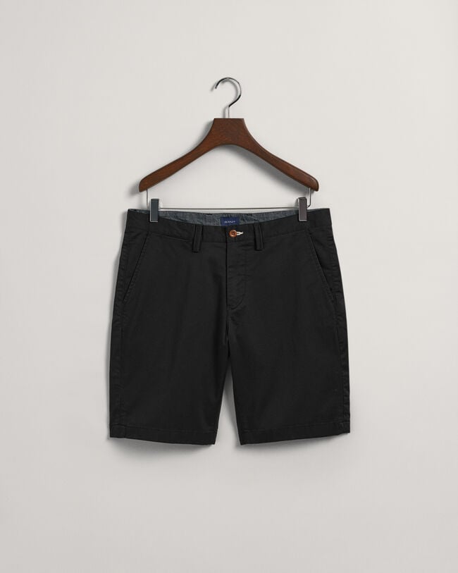 Short slim fit en serg&eacute; Hallden