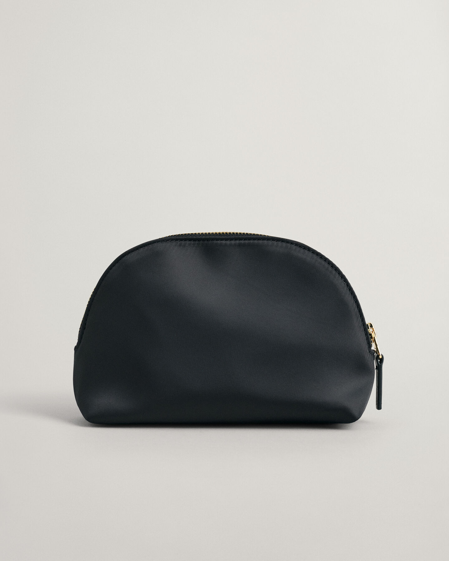 Trousse de toilette tiss&eacute;e