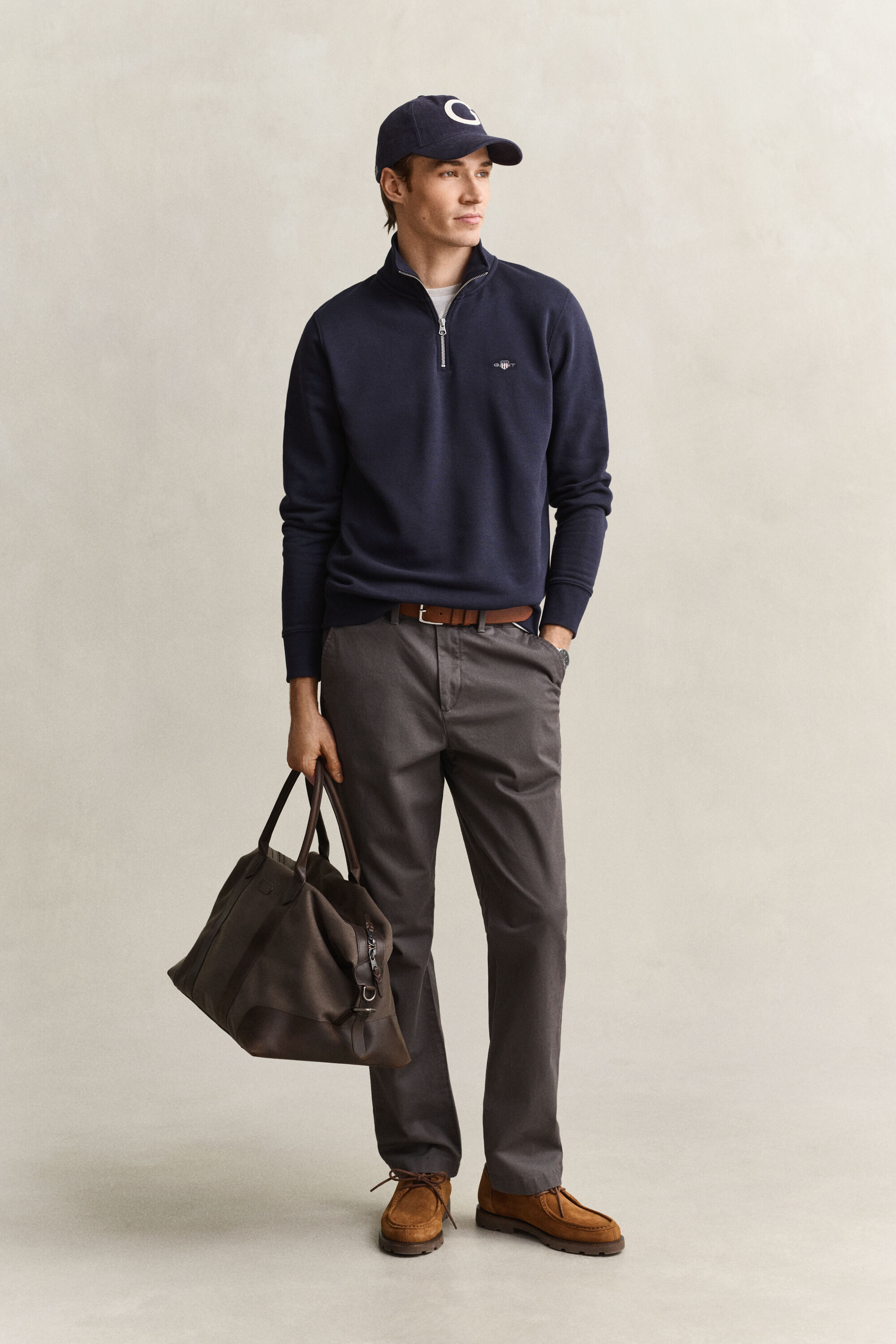 Sweat-shirt à demi-zip avec écusson