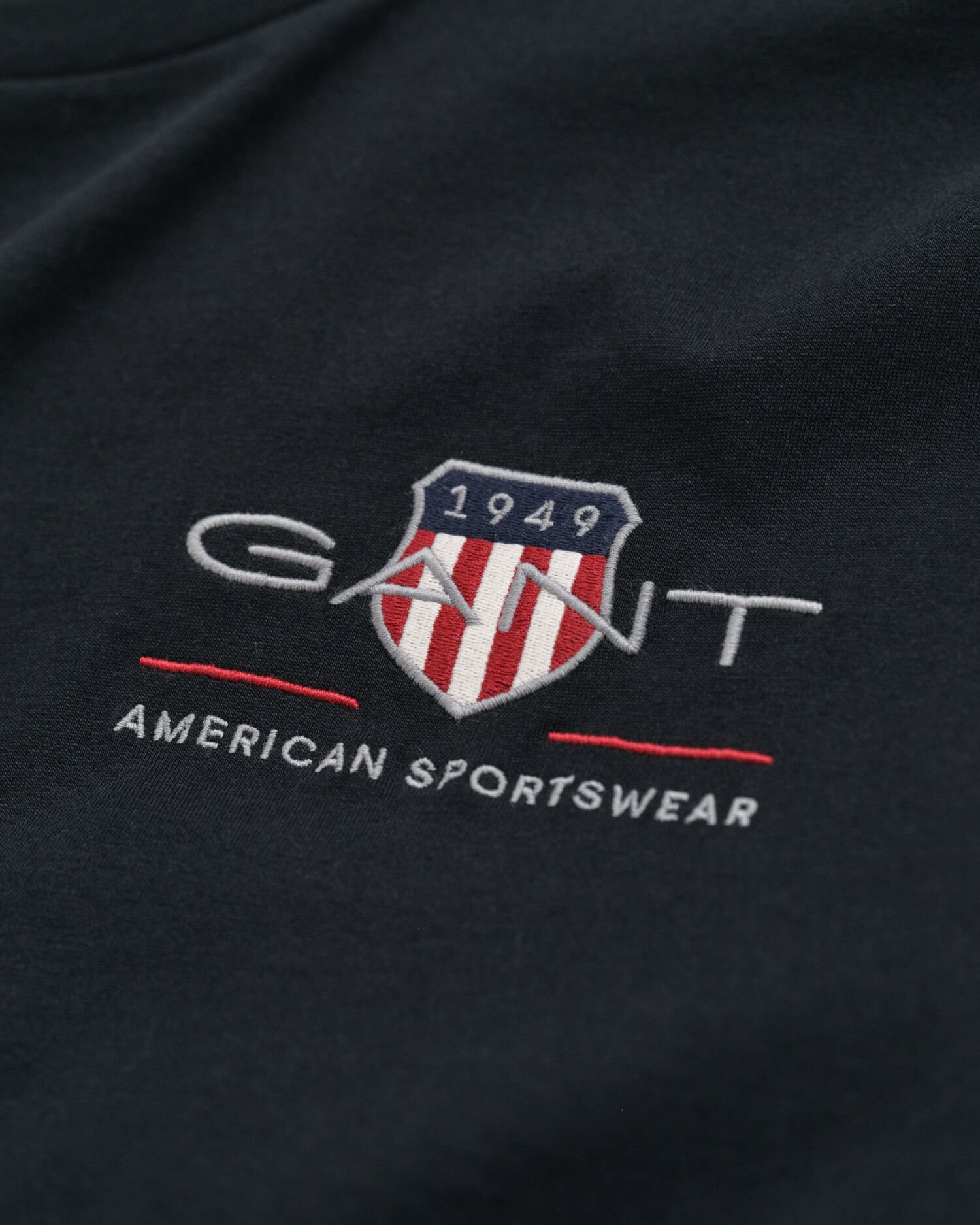 T-shirt brodé Archive Shield